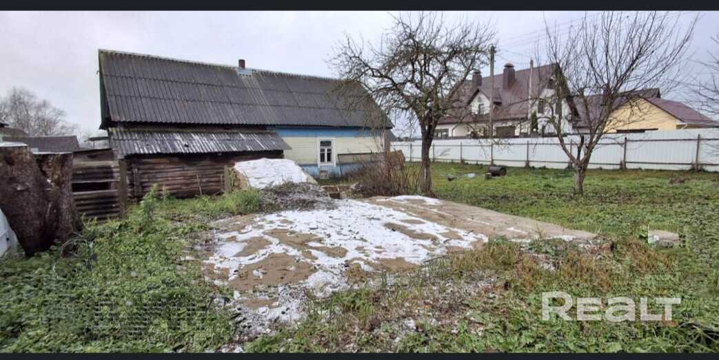 Дом деревянный, общей площадью 53 м.кв., состоит из 3-х жилых комнат и кухни. Высота потолков 2,5 м. Состояние дома "под ремонт". - Ansicht 4