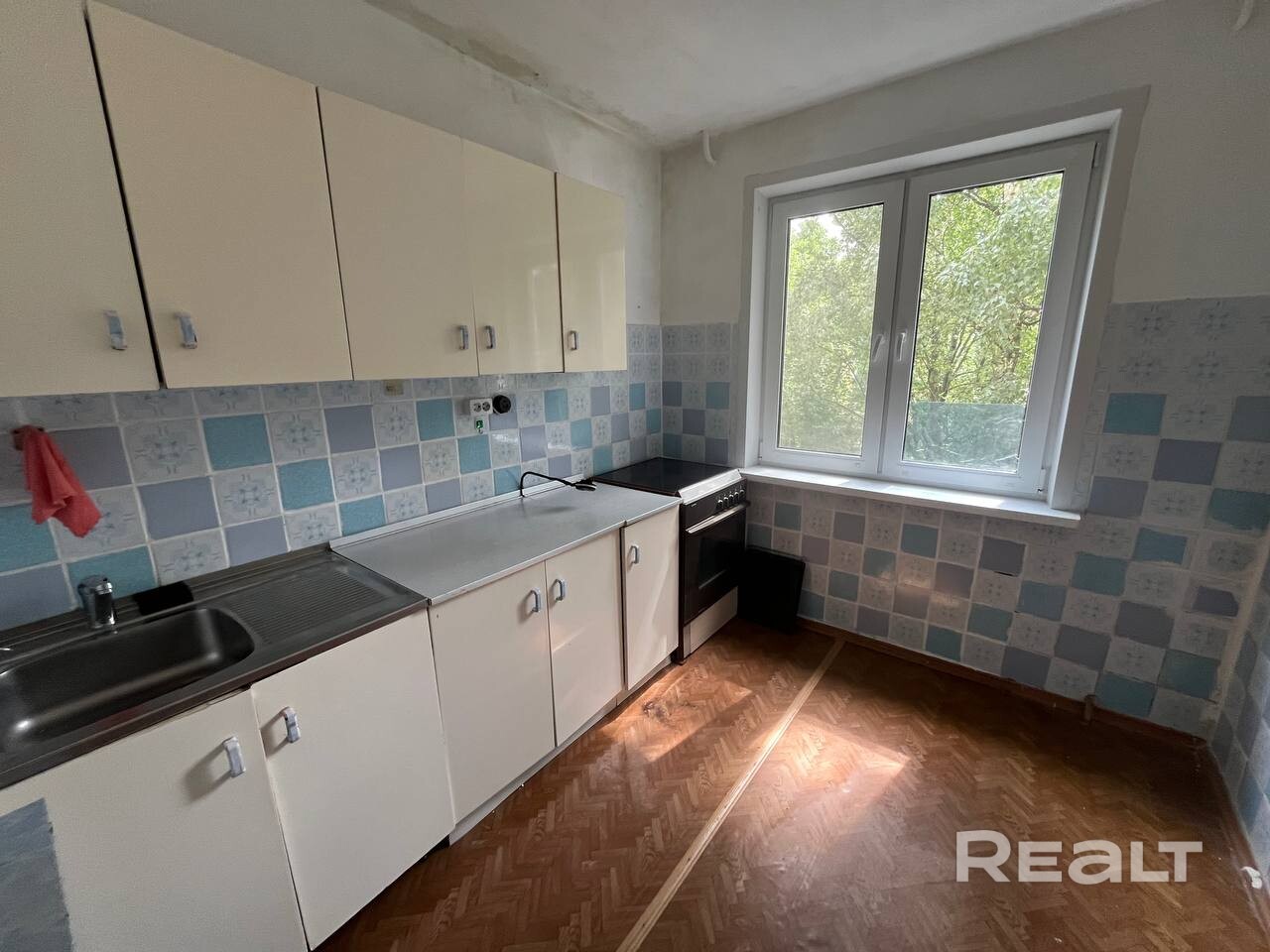 Продам 2-х комнатную квартиру по адресу: г. Минск, ул. Якубовского, д. 15. к. 1. Отличное месторасположение, развитая инфраструктура. - Vista 3