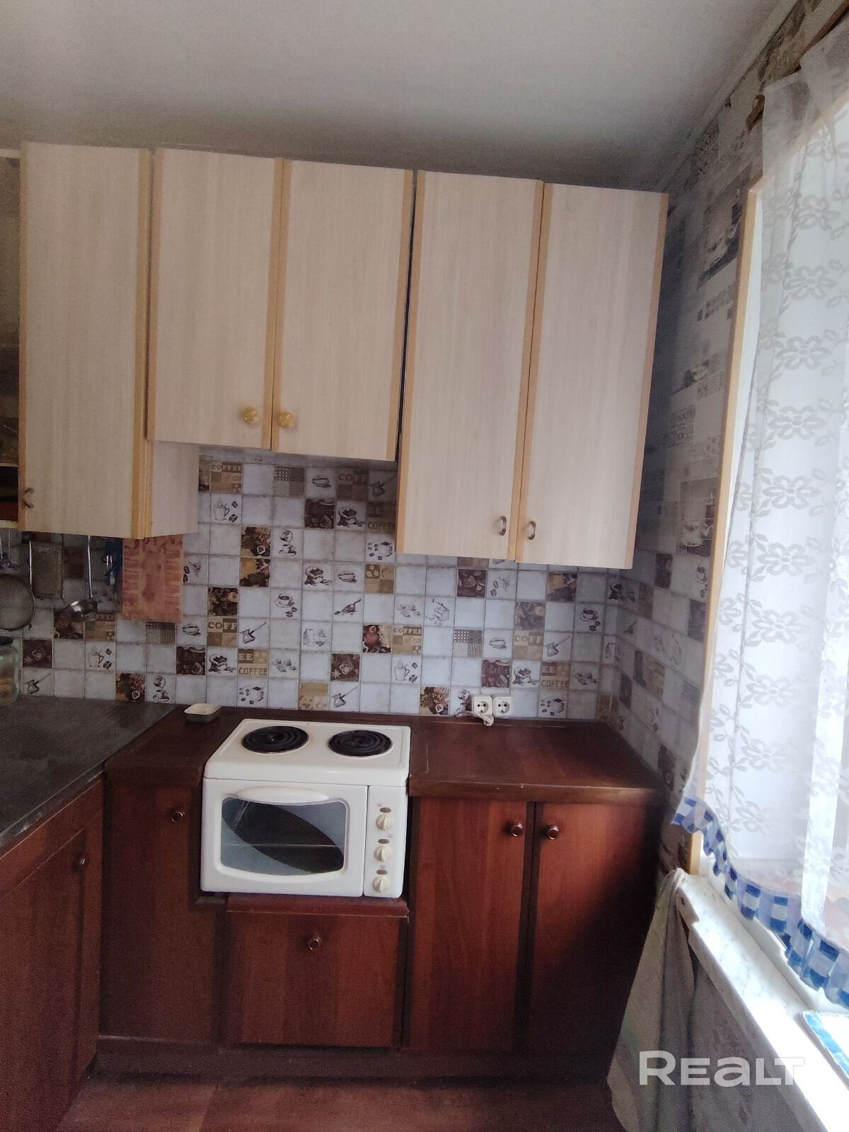 Продается 1 комнатная квартира в микрорайоне Минска-Степянка. - Więcej