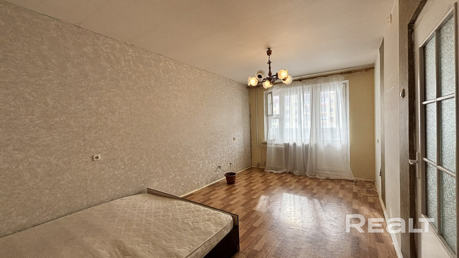 Продается 1/2 доля в уютной двухкомнатной квартире по адресу: ул. Лобанка, 22. - Widok 5