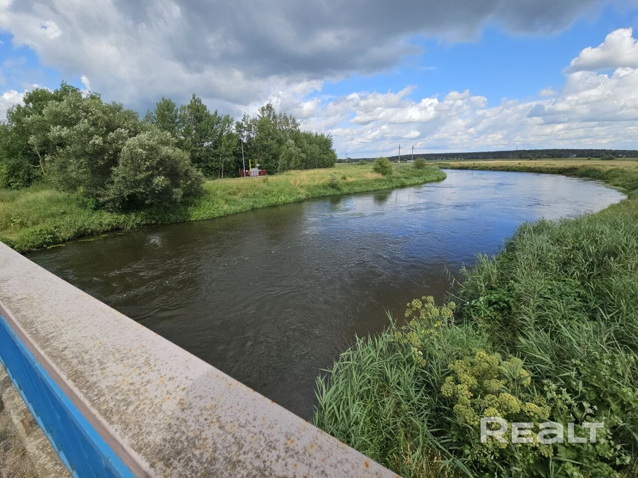 Продается дачный дом в очень живописном месте - садовом товариществе «Нива-3». Минская область, Пуховический район, Пережирский с/с, в 30 километрах от МКАД по руденскому направлению. Рядом - лес и река Свислочь (2.5 км). Продуктовый и строительные магазины в ближайшей деревне 2.5 км. - Widok 5