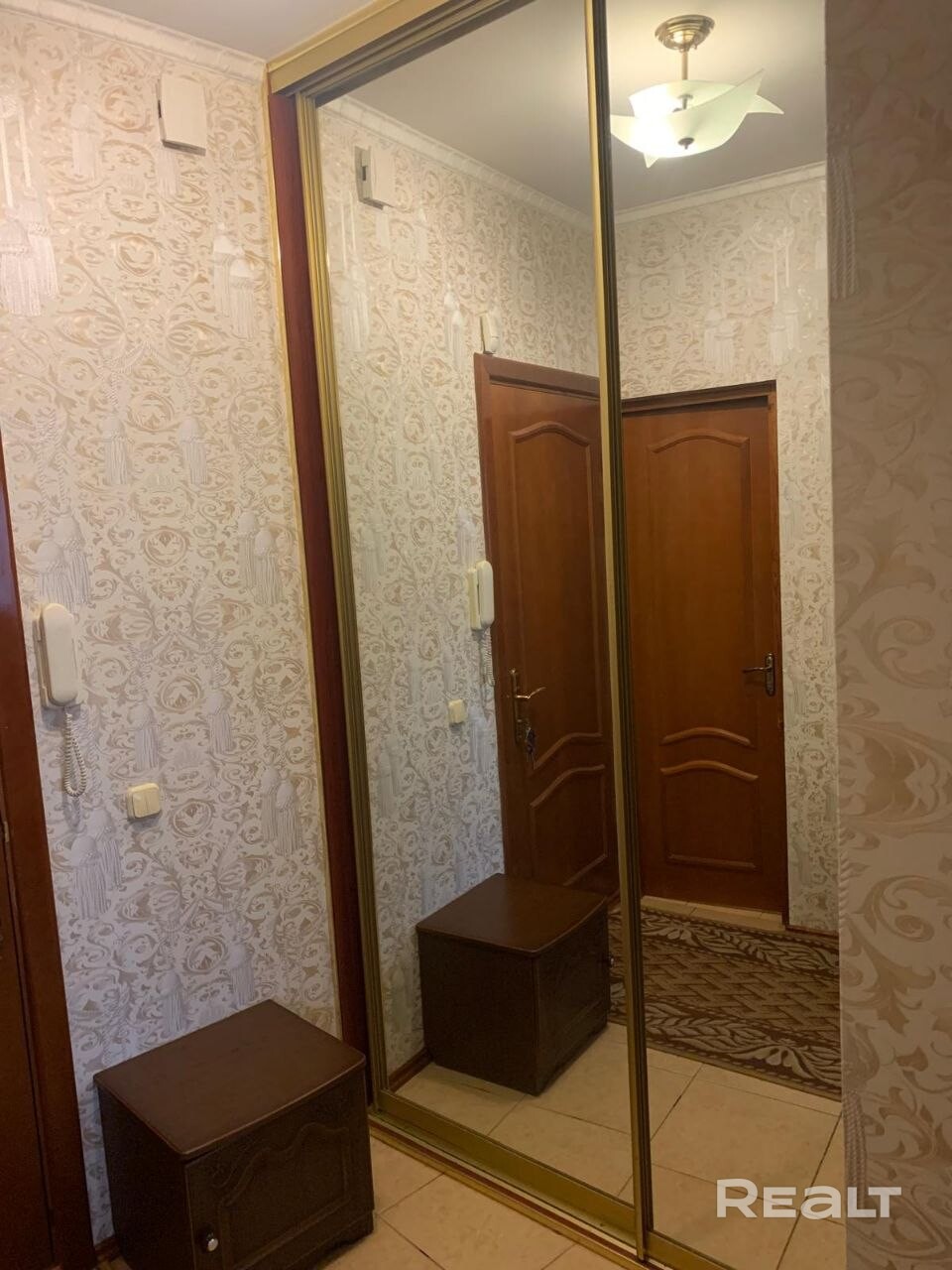 Уютная 1-комнатная квартира рядом с метро Спортивная, рядом парк, зеленая зона, с хорошим ремонтом, мебелью, кухней, бытовой техникой в том числе с посудомоечной машиной! На длительный срок, официально, по договору, предоплата за месяц плюс залог! - Vista 5
