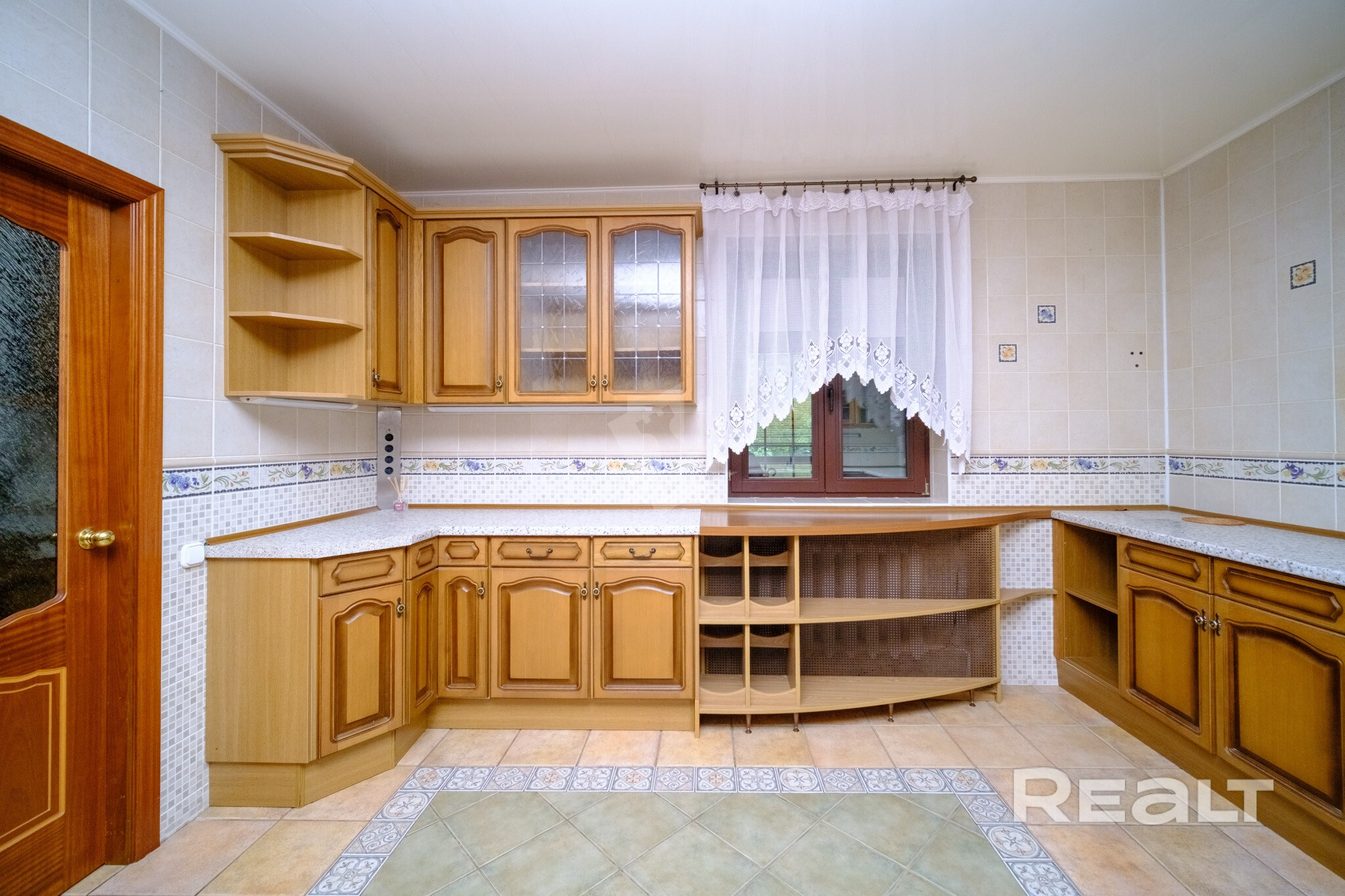 Продаётся не просто дом, продаётся ваша готовая резиденция. - Mehr