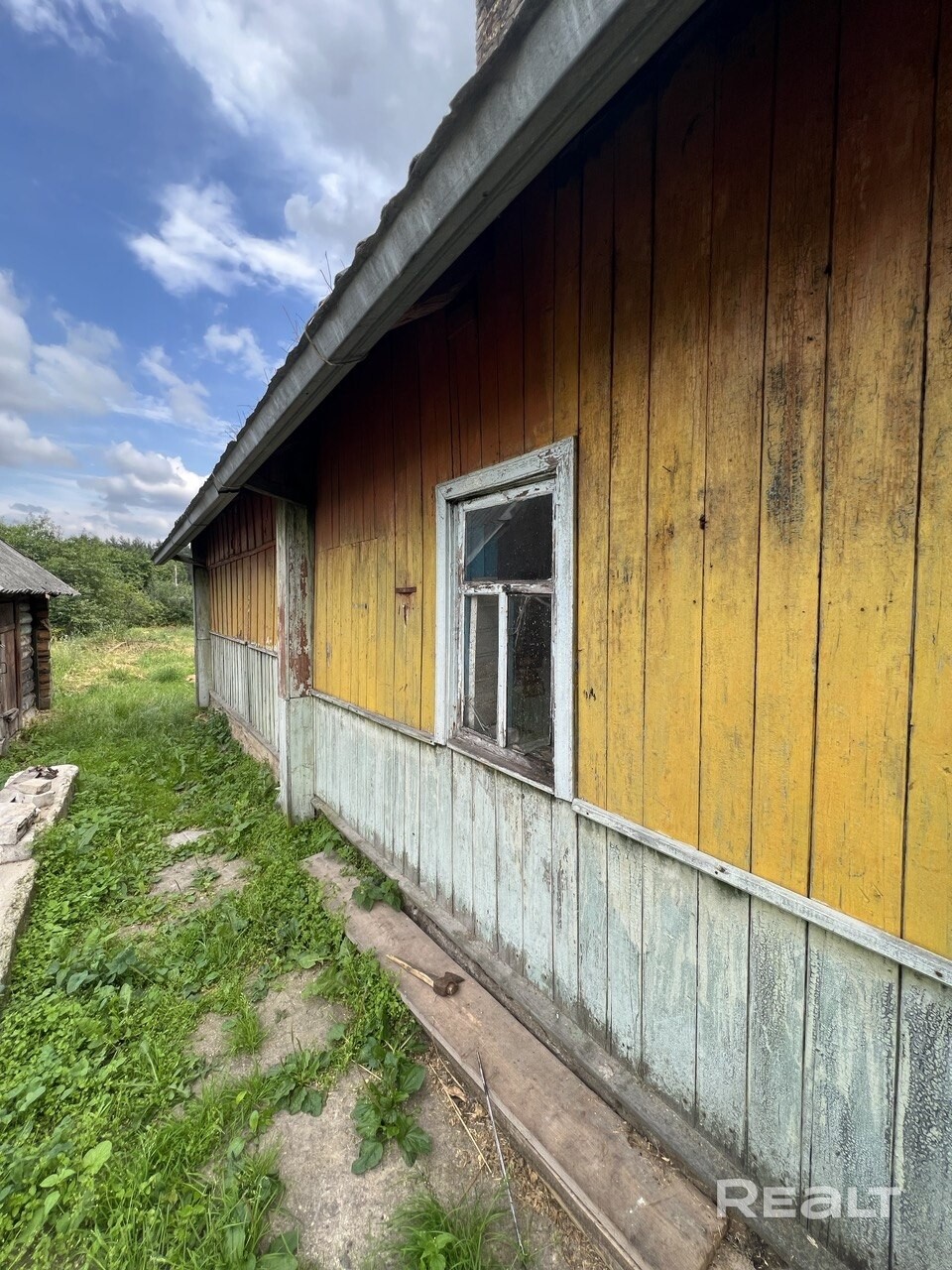 Продается дом под реконструкцию, Борисовский р-н, д.Остров. Участок - 9.22 соток Общая площадь дома - 59.1 кв.м. Жилая площадь - 41.1 кв.м. Площадь кухни - 5 кв.м. Участок правильной формы - Ansicht 5