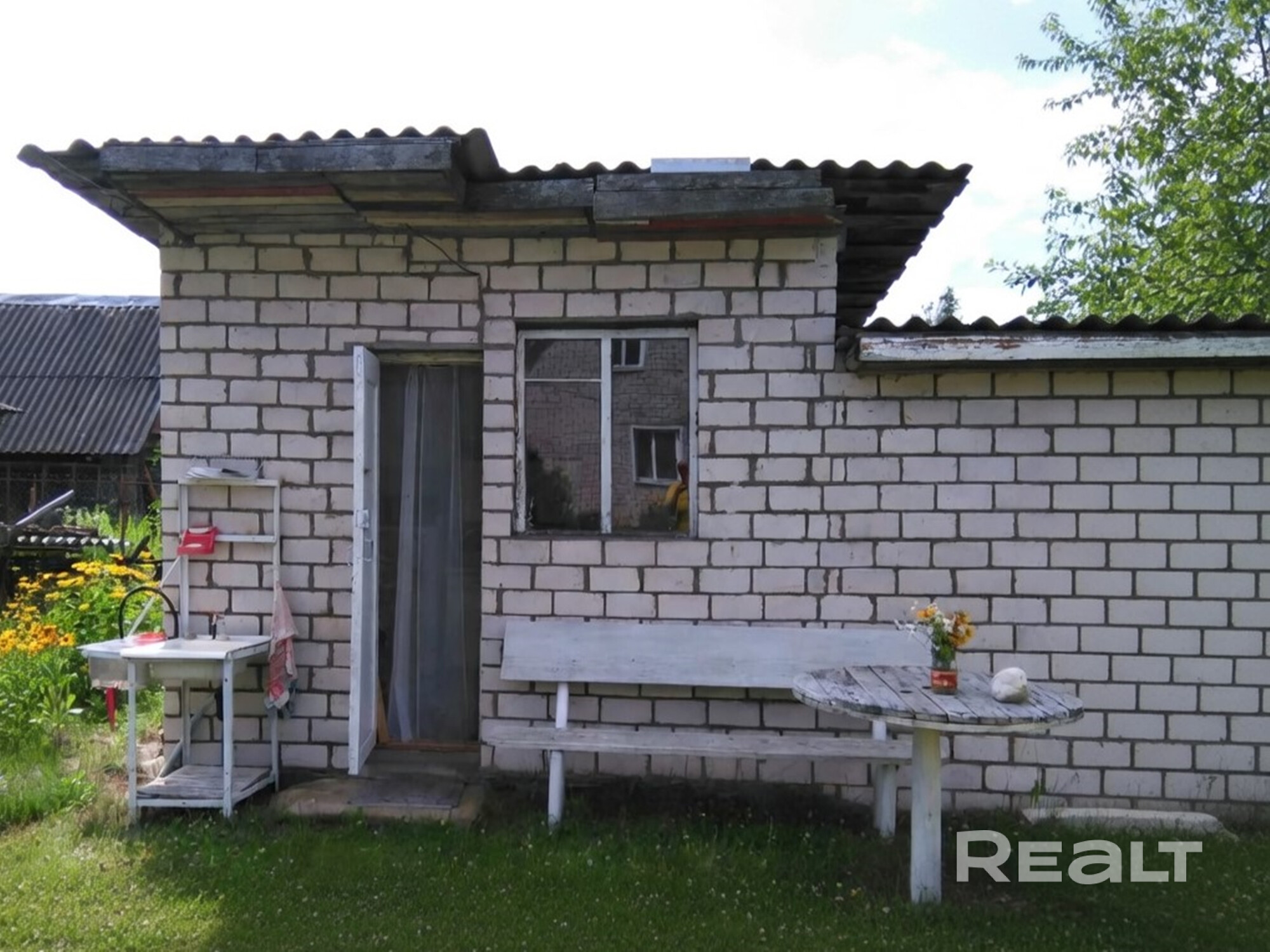 ✨ Продается крепкая кирпичная дача у леса в СТ «Восход-6» (Пуховичский район, 5км от Марьиной Горки) - Więcej