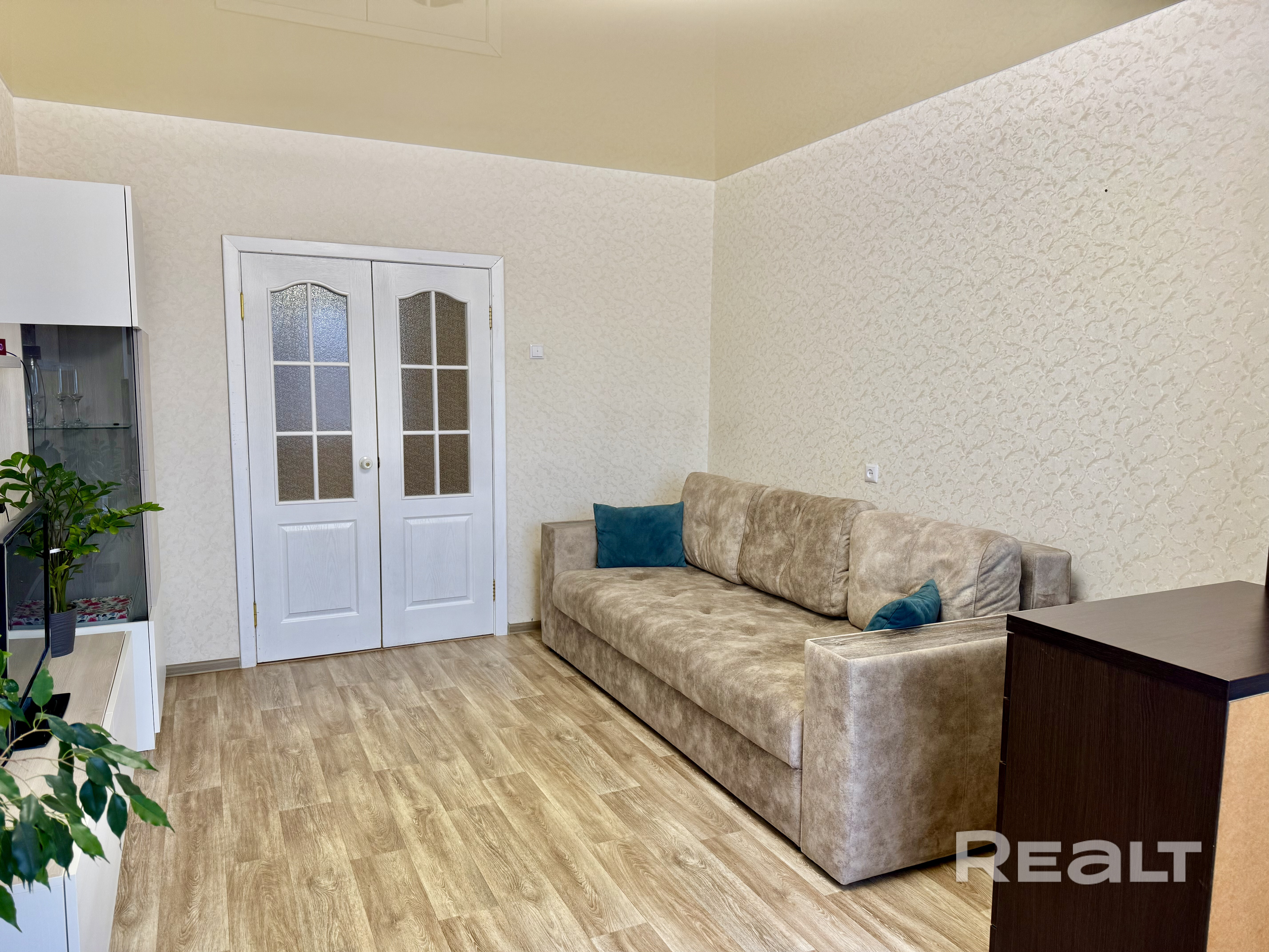 Готова к проживанию. Просторная 1-к квартира, 44,6 м².  5-й из 19 этажей - Mehr