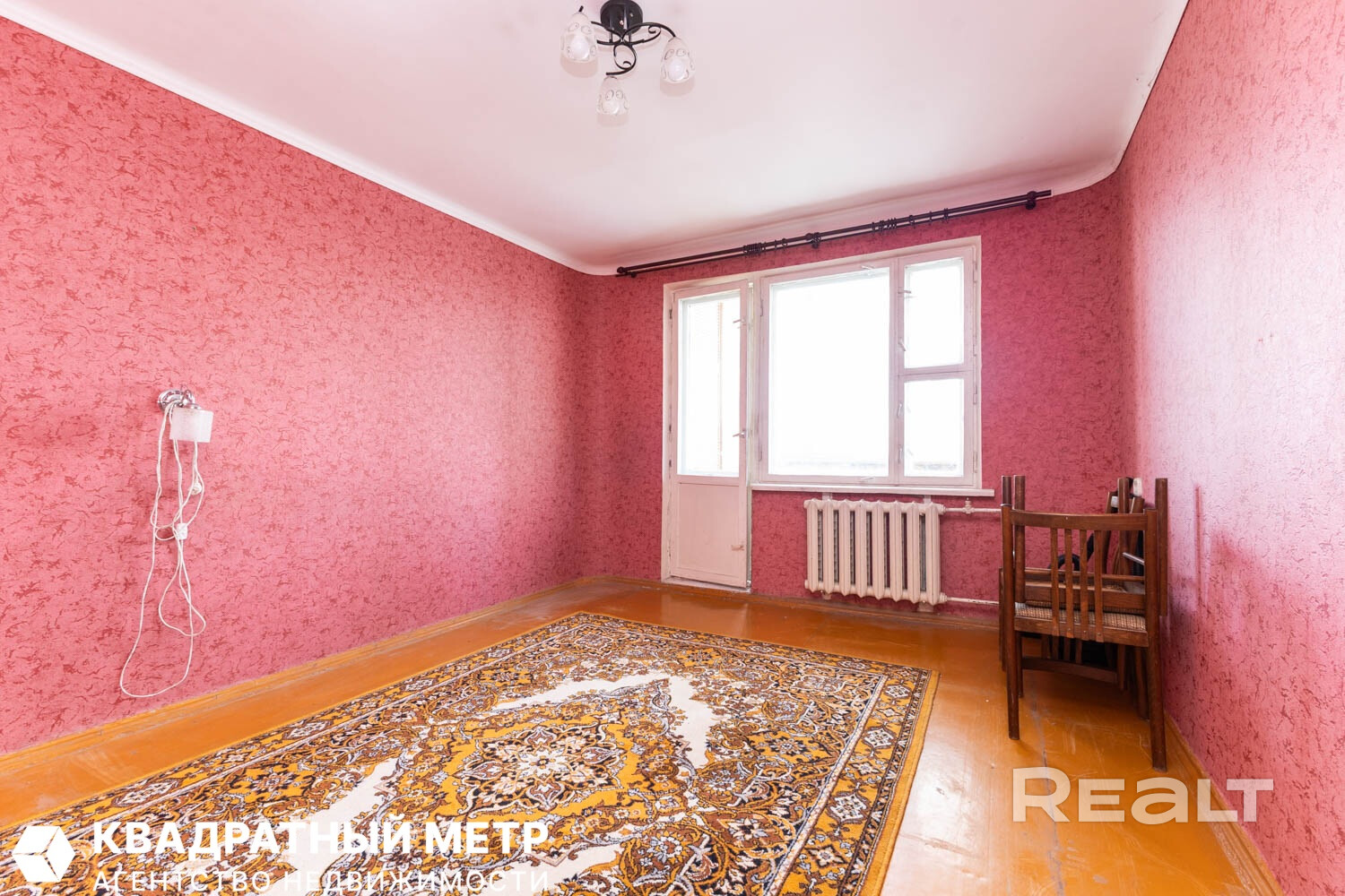 Продается 3-комнатная квартира рядом с парком и недалеко от метро Спортивная - Więcej