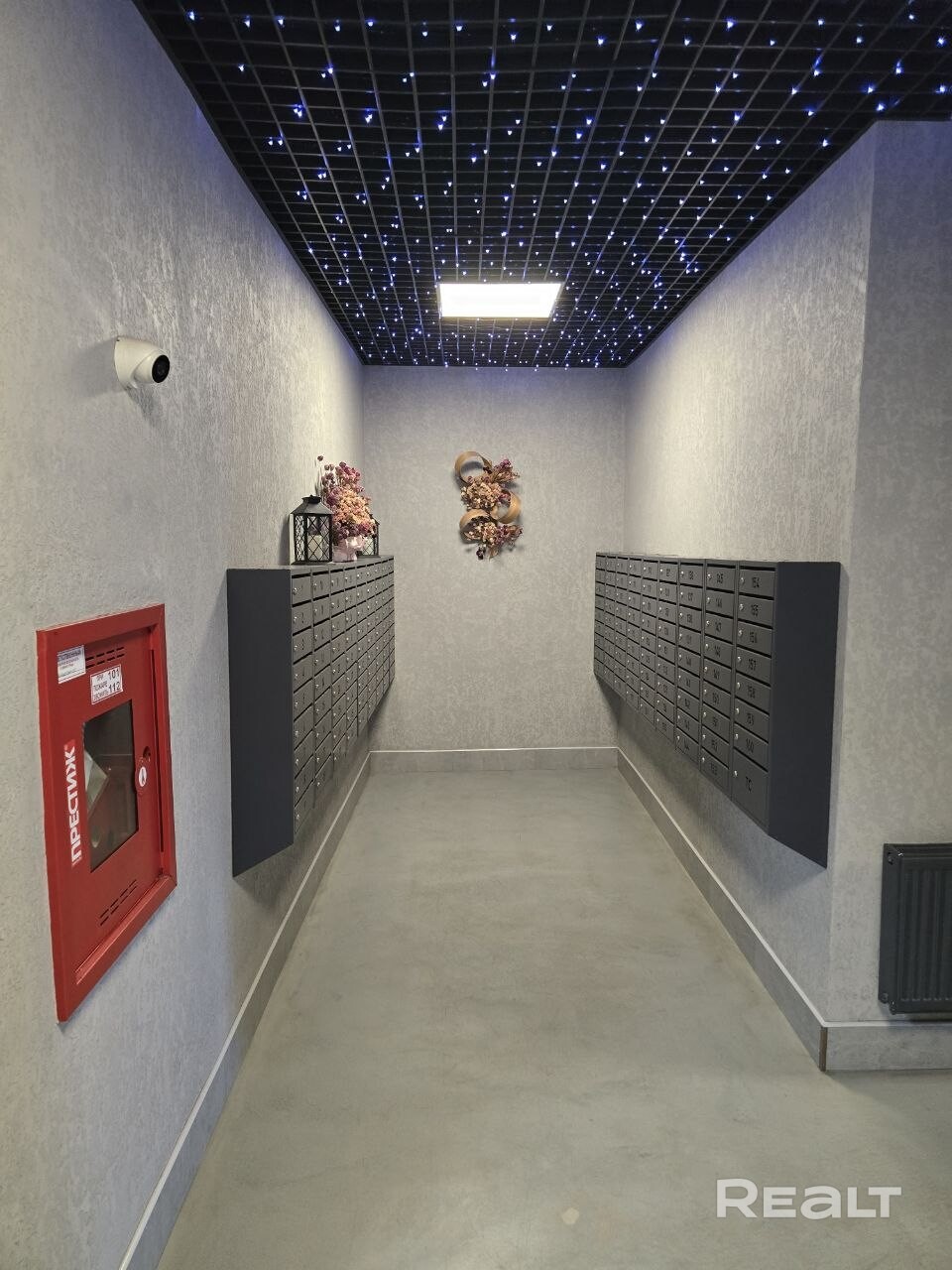  40.6 м2