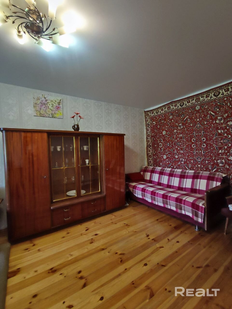 Продаётся 2-комн.квартира на первом высоком этаже по ул. К.Либкнехта, 116. - Vista 4