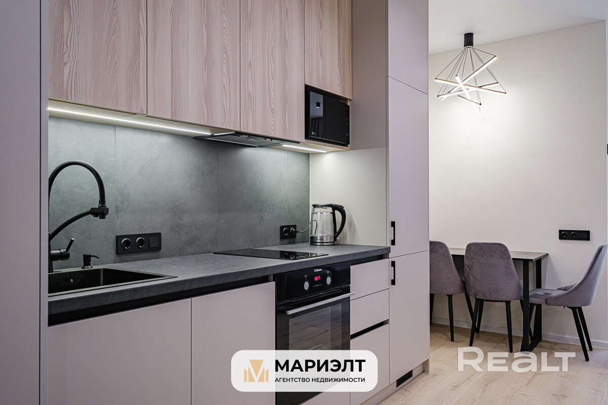 Продается квартира- студия с современным ремонтом в новостройке 2023г. в ЖК Minsk World. – pohled 3