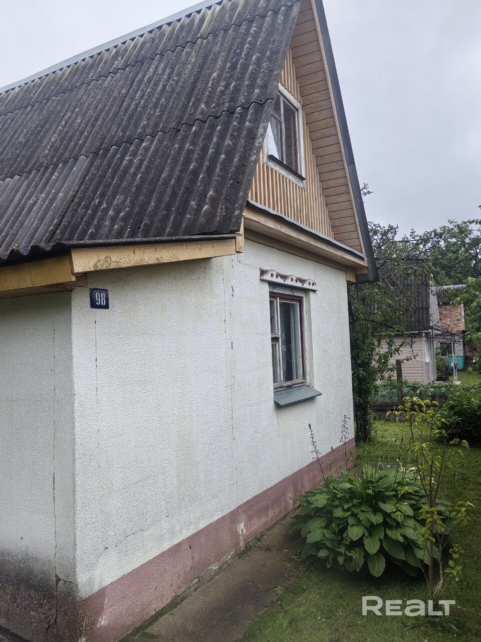 Продается дача в с/т Зенит - Кордон (Вилейский район). Живописное место, рядом лес и река. На участке ( 4 сотки) расположены хозпостройка, навес с дровами, туалет. Есть плодовые деревья. В доме 1 комната и веранда - кухня. Сделано электрическое отопление. - Widok 6
