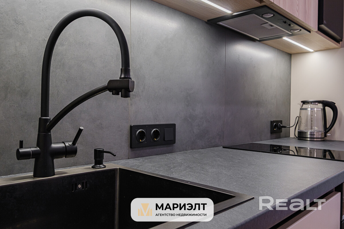 Продается квартира- студия с современным ремонтом в новостройке 2023г. в ЖК Minsk World. – pohled 6