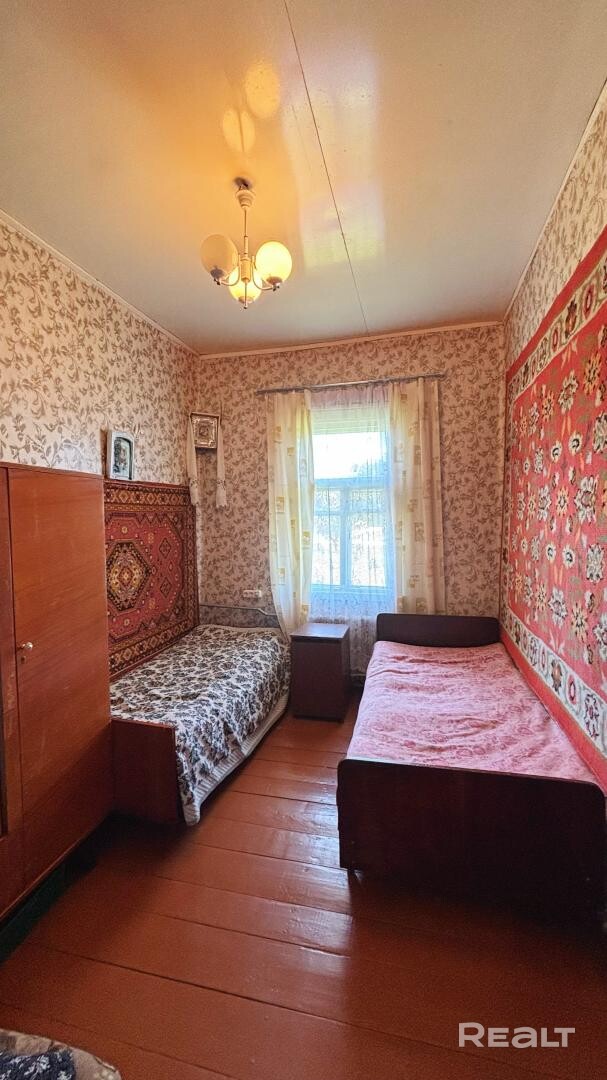  74.5 м2