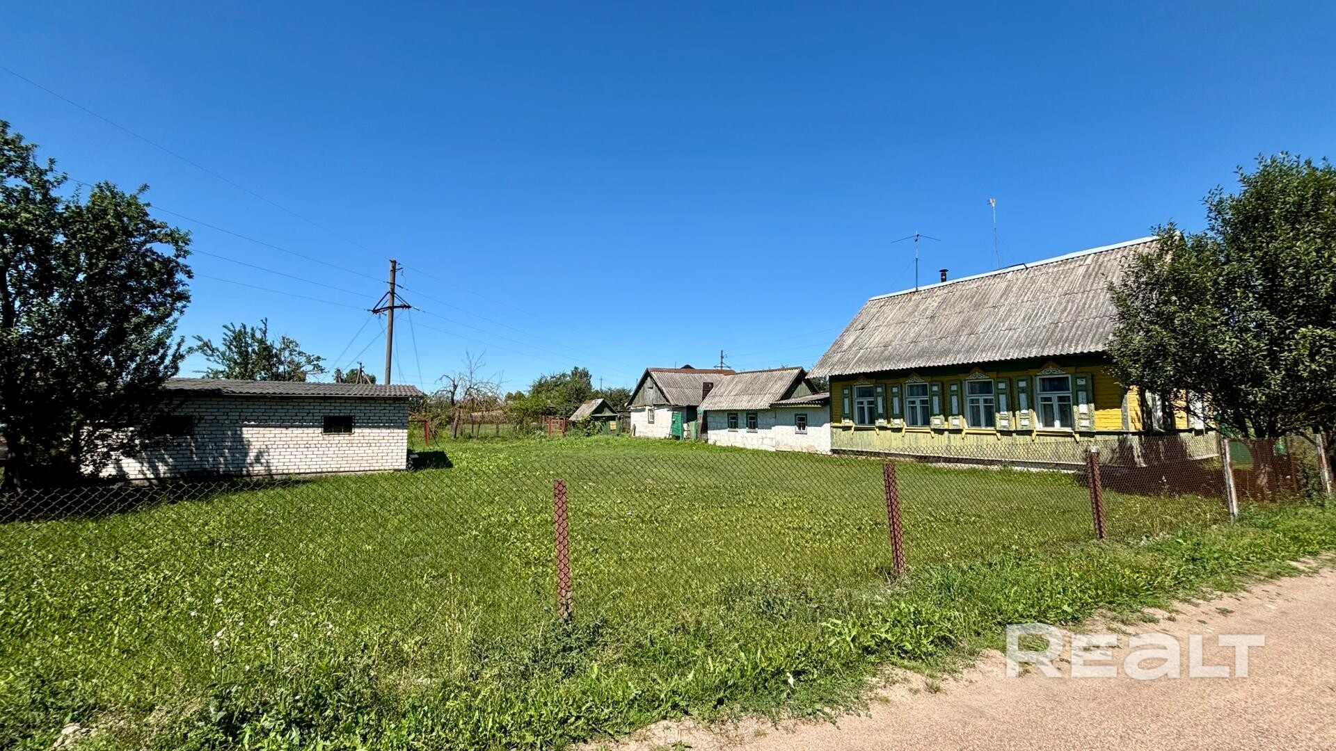  74.5 м2