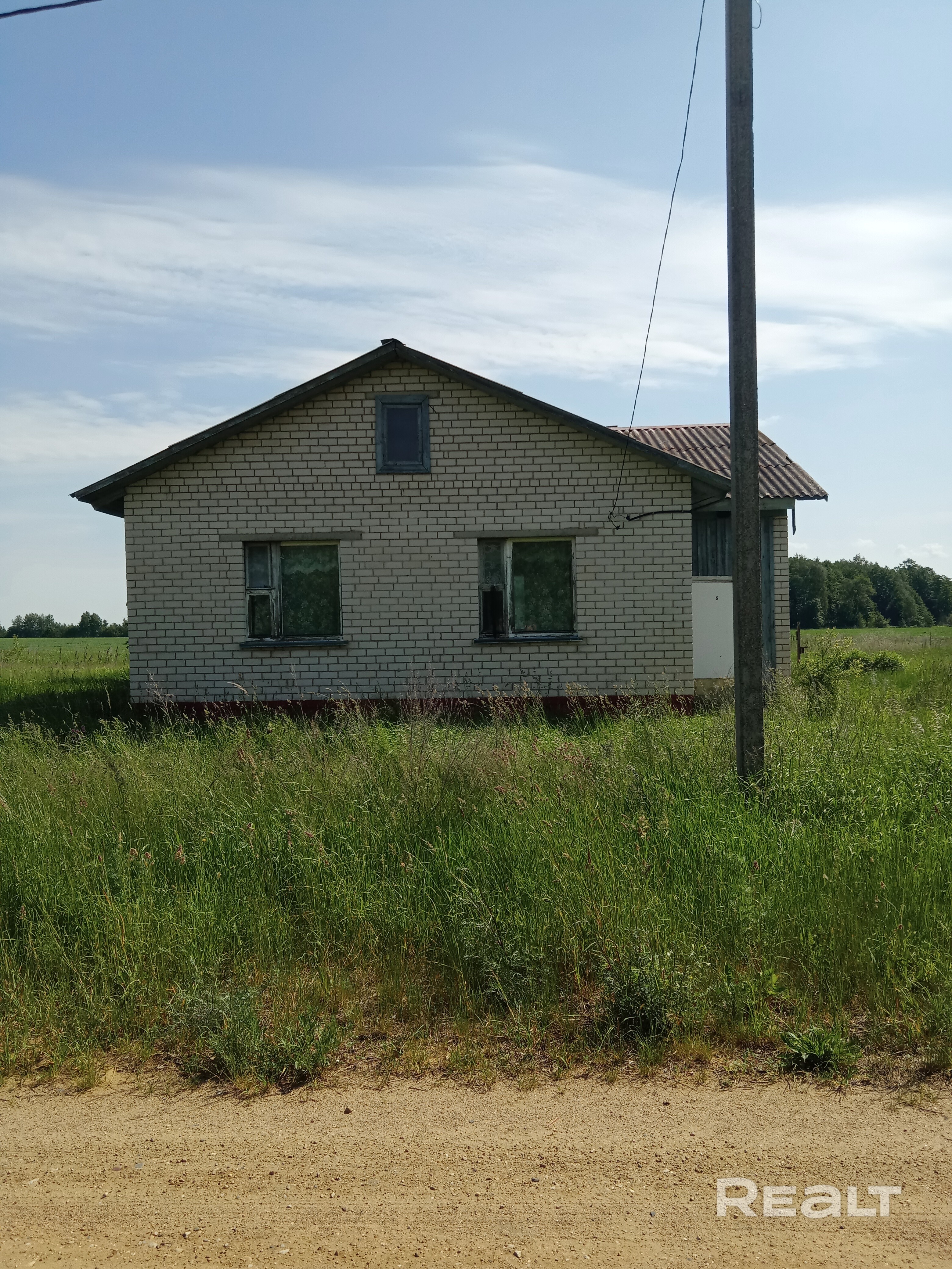  58.1 м2