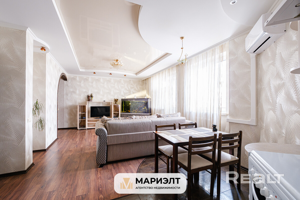 Продается просторная 2-ух комнатная квартира в г. Минске. - Mehr