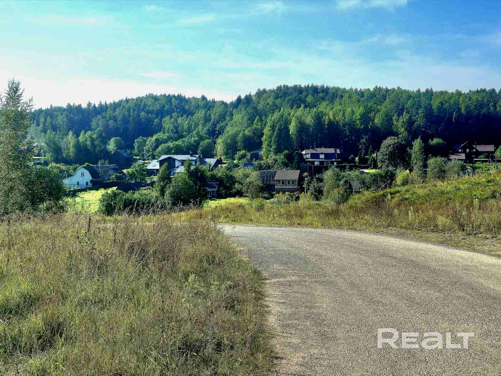 Деревня Прилепы находится в 21 км от Смолевичи и в 27 км от Минска. Расположена около реки Усяжа и Дубровского водохранилища. - Widok 4