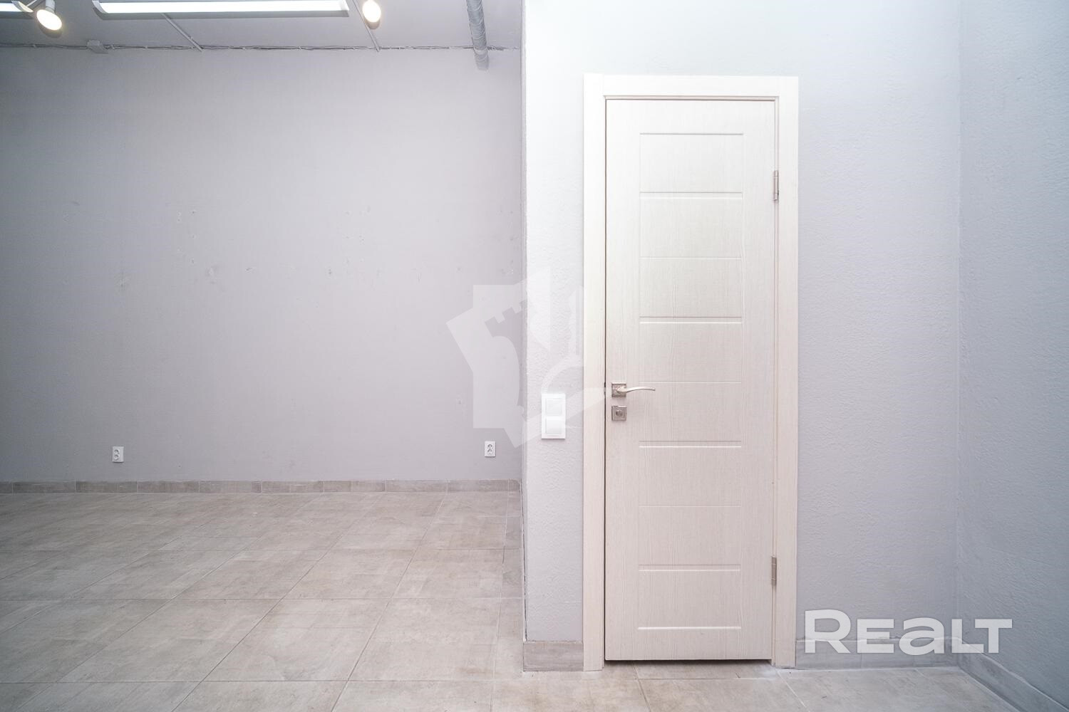Аренда помещения 44,2 м² в ЖК на ул. Жореса Алфёрова, 7 | 5 минут до метро - Vaade 3