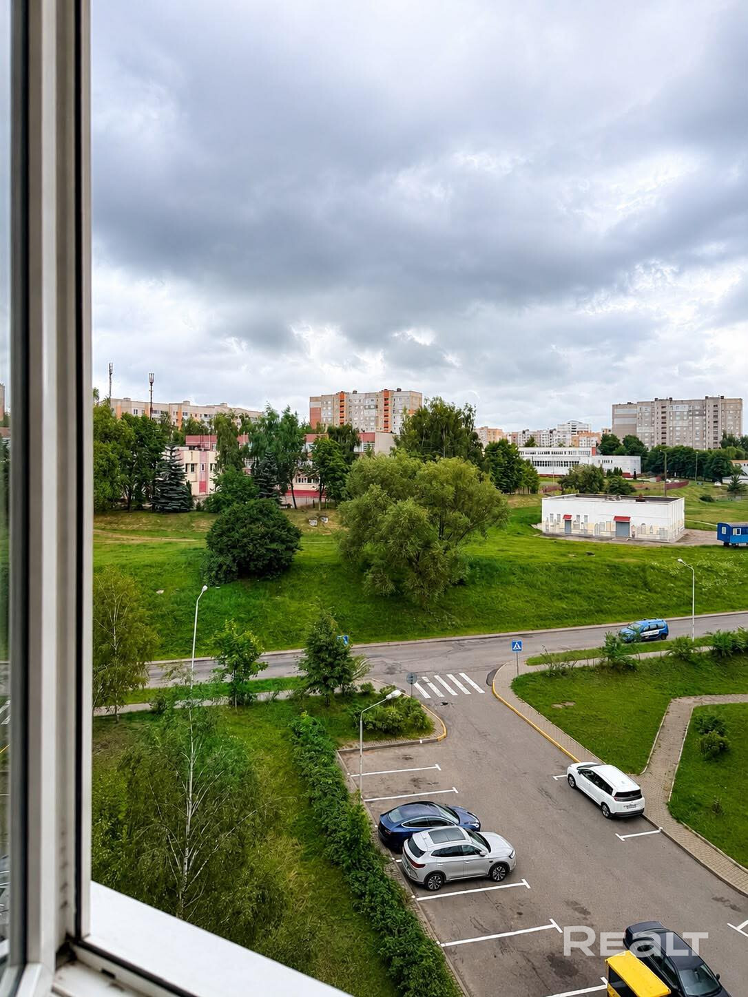 Продается отличная просторная квартира в хорошем спальном районе по ул Лещинского 31 к3. - Vista 4
