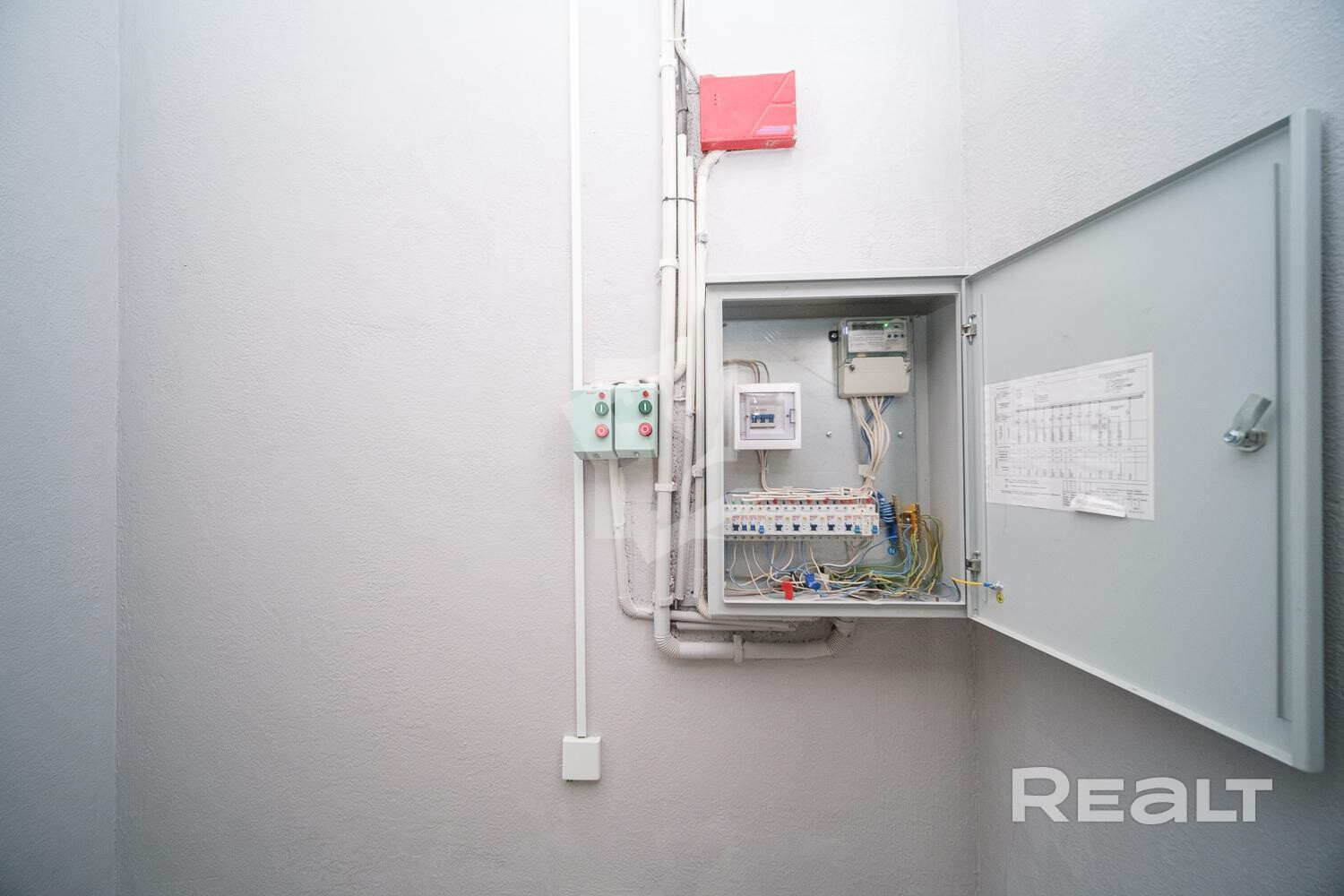Аренда помещения 44,2 м² в ЖК на ул. Жореса Алфёрова, 7 | 5 минут до метро - Veel