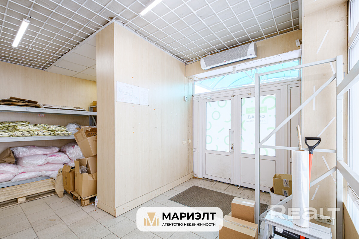 Продажа торгового помещения (244,1 кв.м.) рядом с ТД Ждановичи/мкр-н Лебяжий - Widok 3