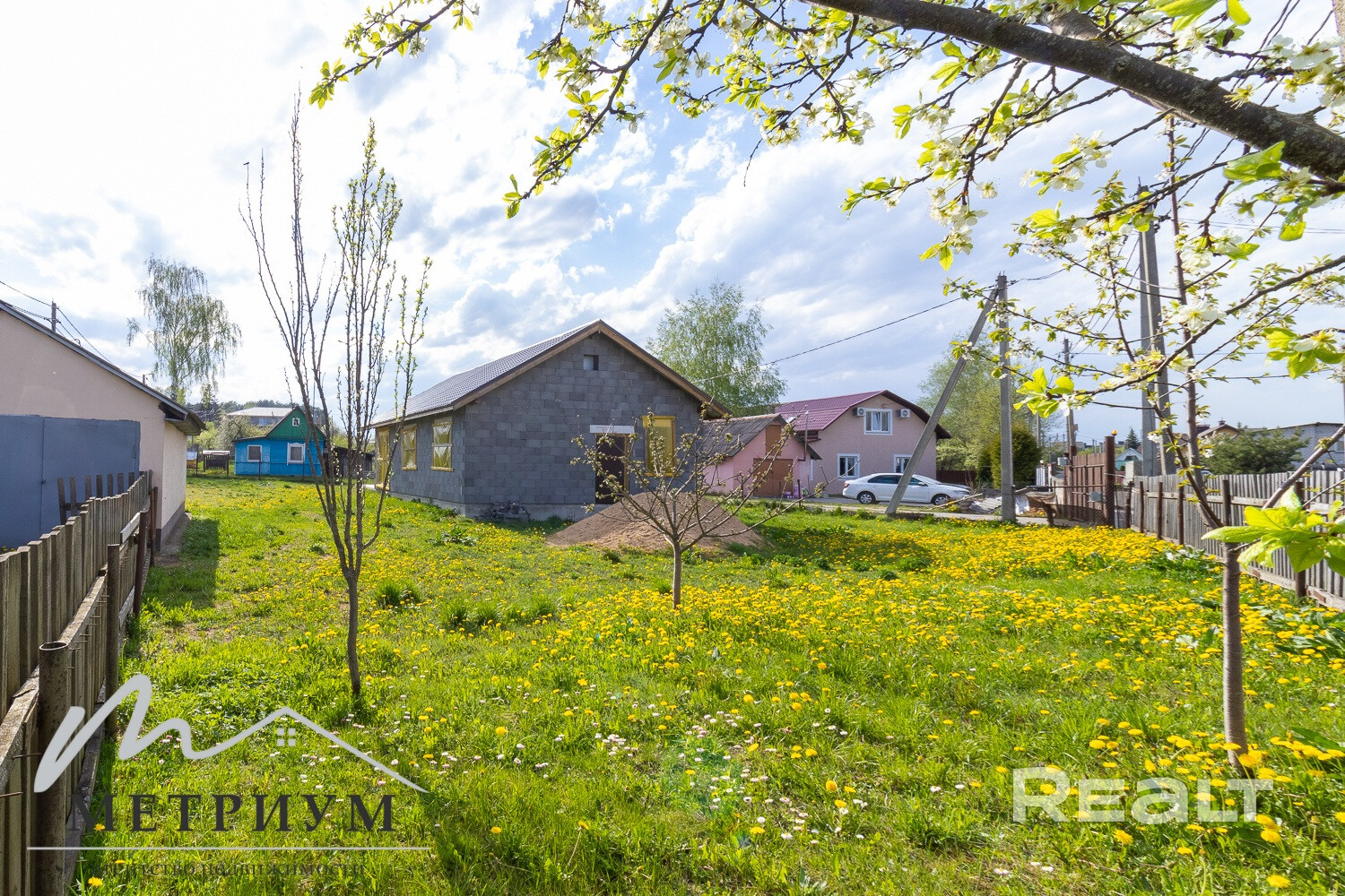 Продается дом в 7 км от Минска, аг. Ратомка, ул. Советская - Widok 4