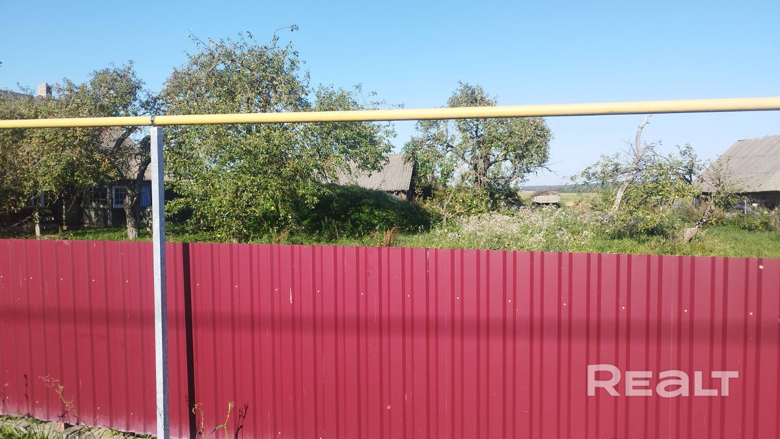 Продаётся дом в живописном месте рядом Вилейского водохранилища ,на участке плодовые деревья .Газ по улице . - Ansicht 4