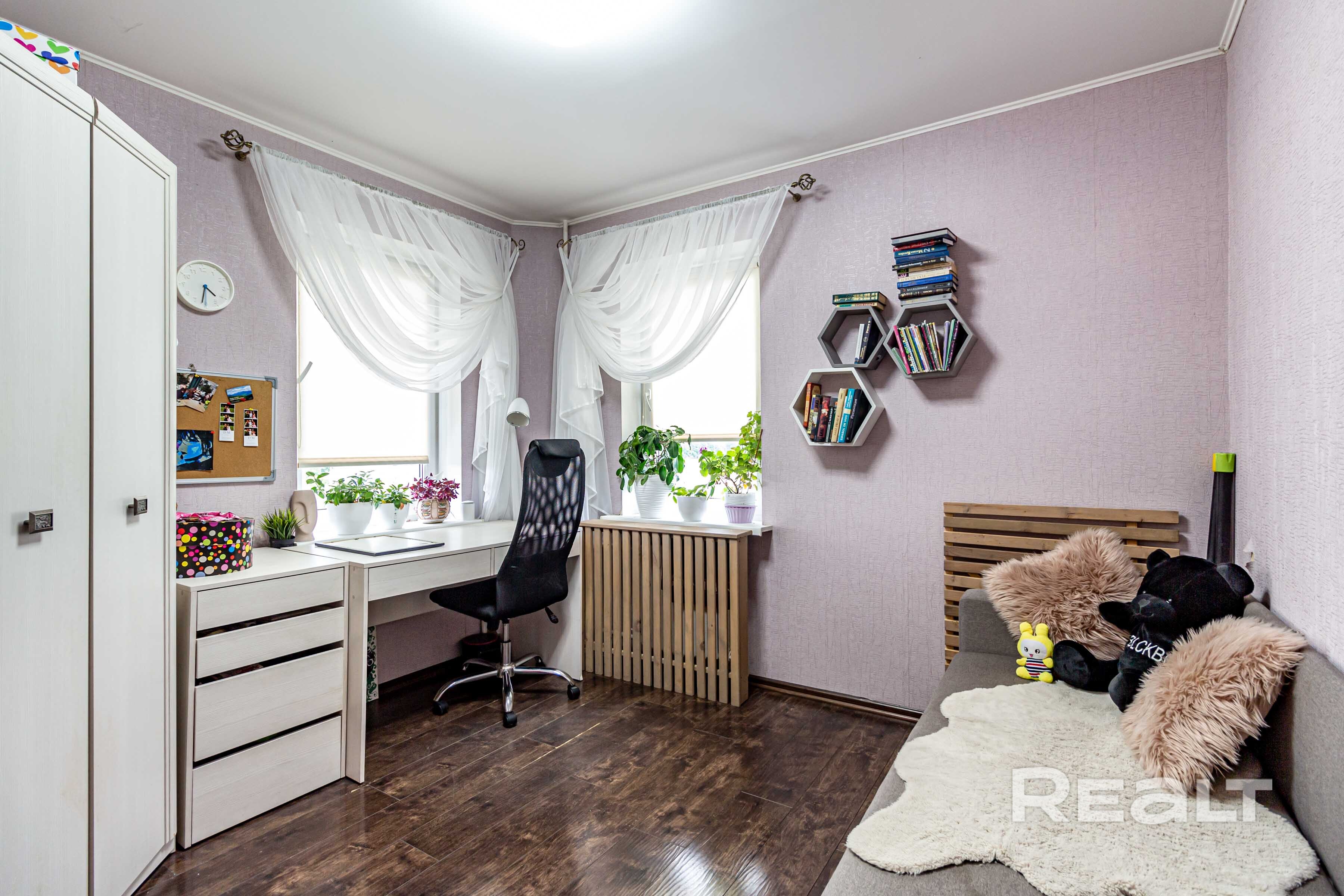 Продаётся просторная 3-комнатная квартира в Минске по ул. Панченко, 80 - Vista 5
