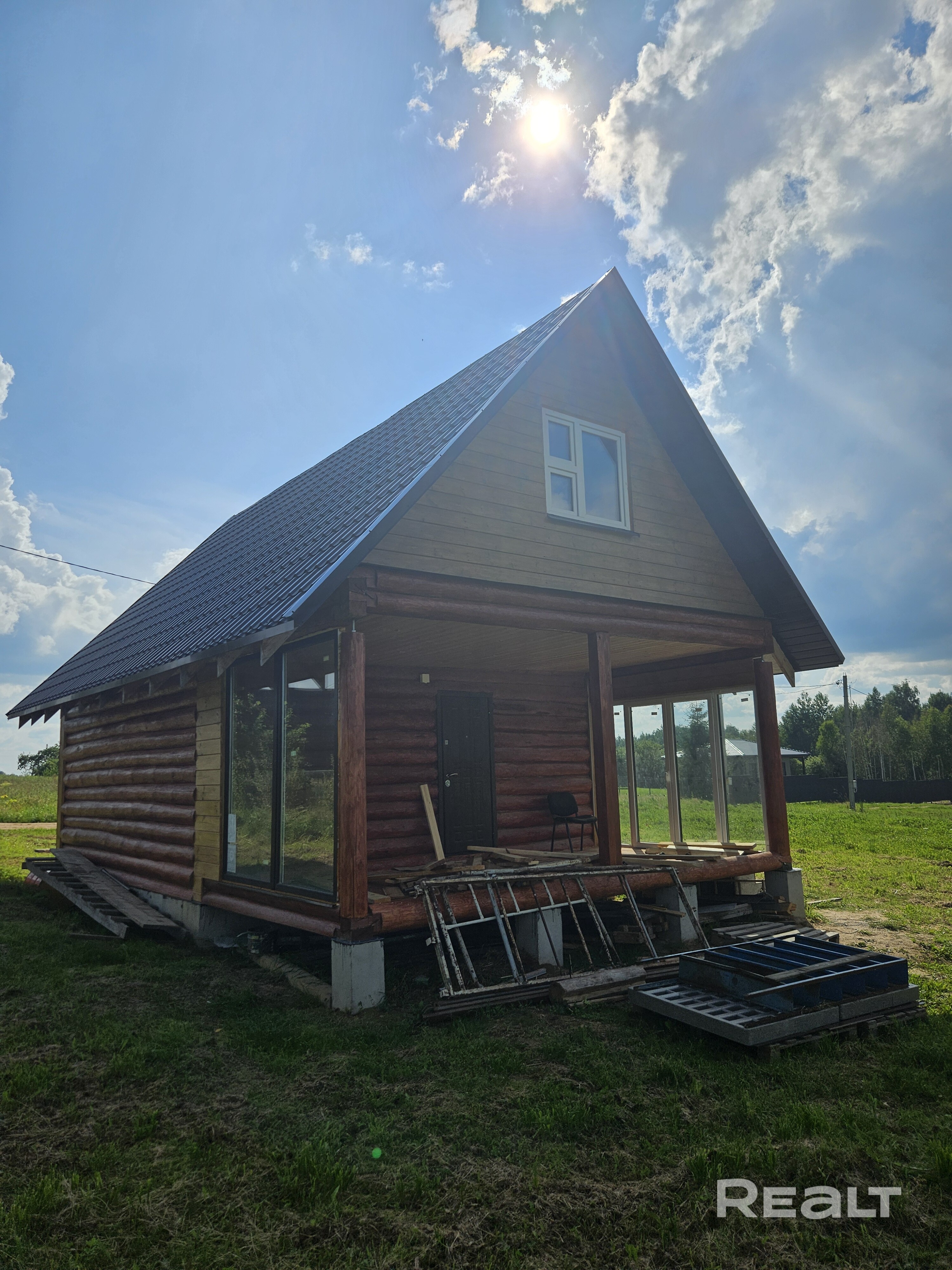 House in Putchynski selski Savet, Dzyarzhynski rayon - More