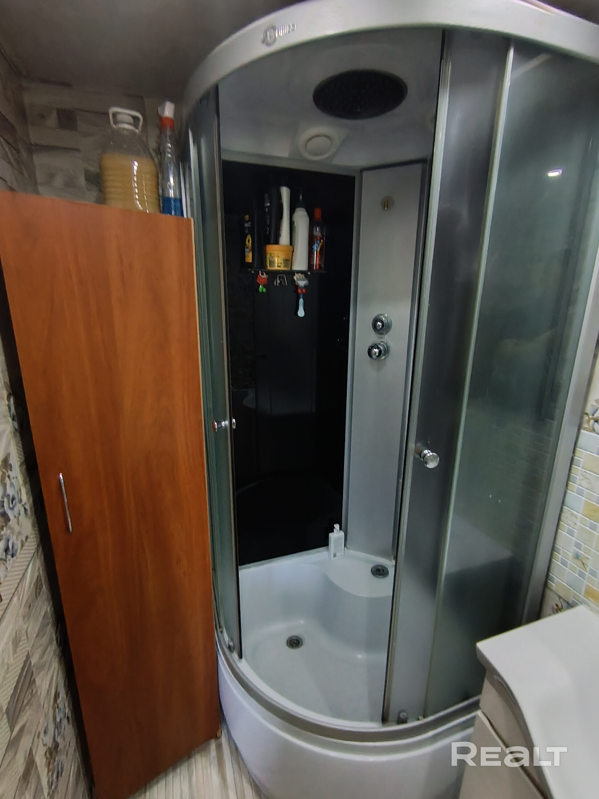 🏡 Продается уютный деревянный дом в залинейном районе (от собственника) Предлагаю вашему вниманию небольшой, но очень уютный и готовый к проживанию дом. Отличный вариант для тех, кто ищет спокойное место с развитой инфраструктурой. Продажа напрямую от собственника, обмен не интересует. - Ansicht 4