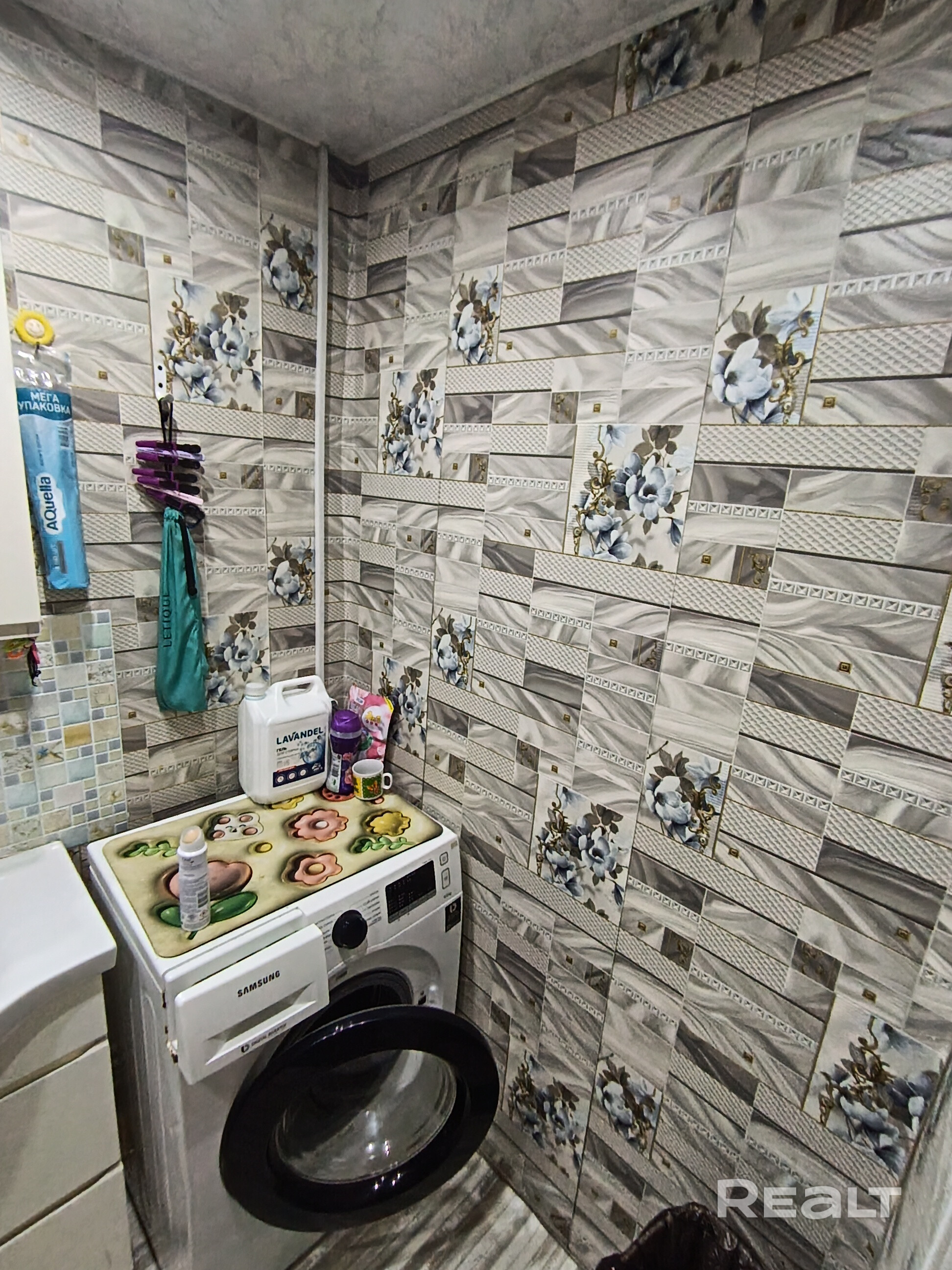 🏡 Продается уютный деревянный дом в залинейном районе (от собственника) Предлагаю вашему вниманию небольшой, но очень уютный и готовый к проживанию дом. Отличный вариант для тех, кто ищет спокойное место с развитой инфраструктурой. Продажа напрямую от собственника, обмен не интересует. - Ansicht 6