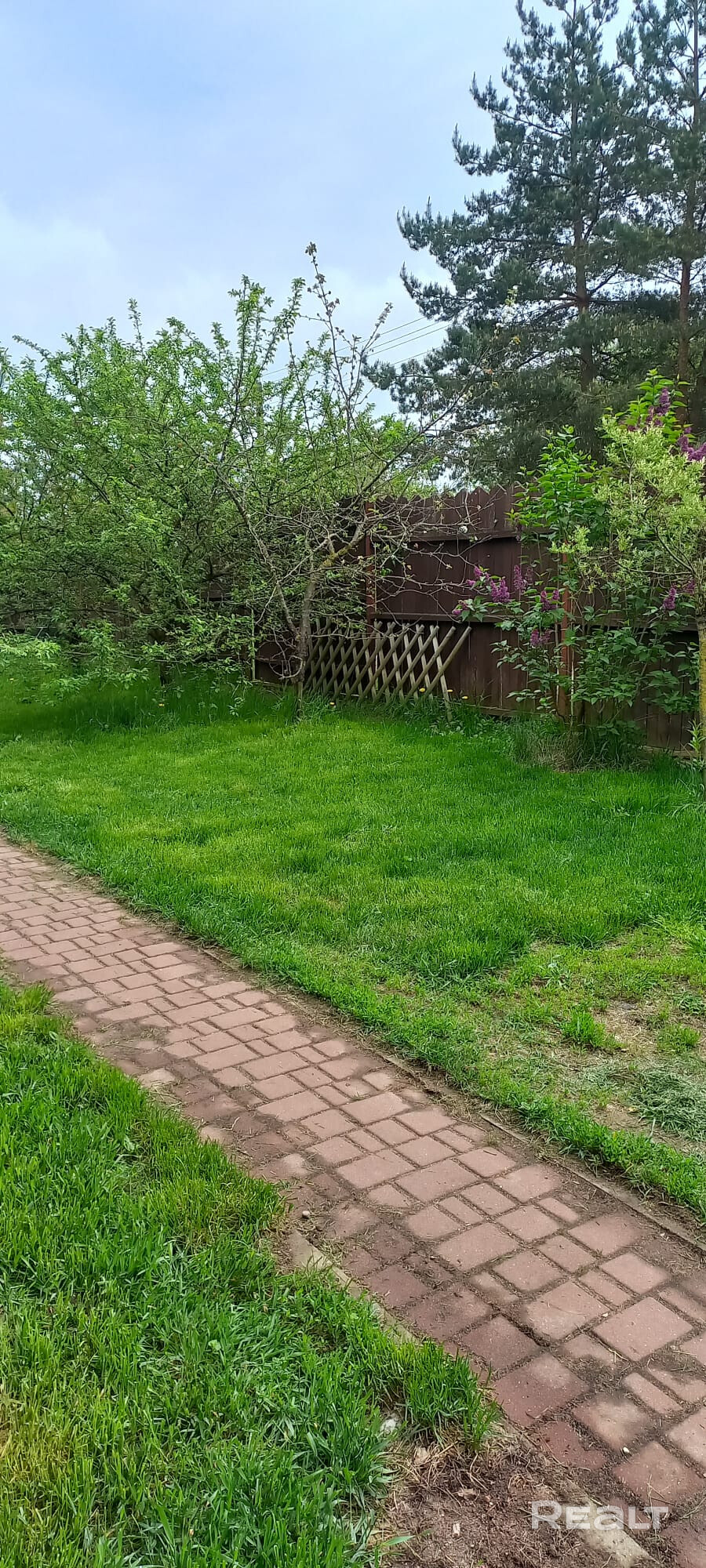 отличный 2х этажный дом (сруб) в хорошем месте - Widok 4