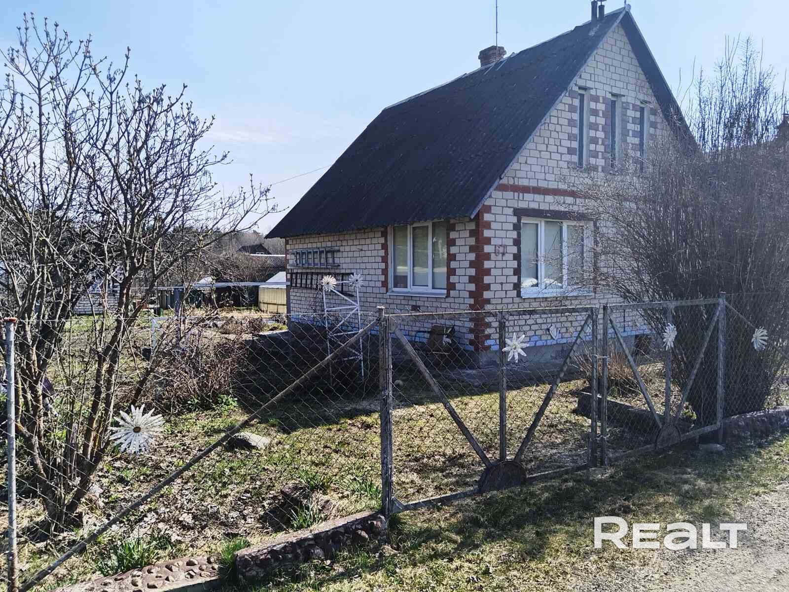 Продается большой двухэтажный блочно-кирпичный дом в 40 км от Минска в СТ Жаворонок. - Aanzicht 5