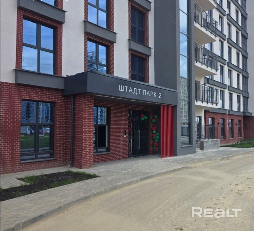 КВАРТИРА В ГОТОВОМ ДОМЕ ШТАДТ ПАРК В МИНСК-МИРЕ! - Aanzicht 3
