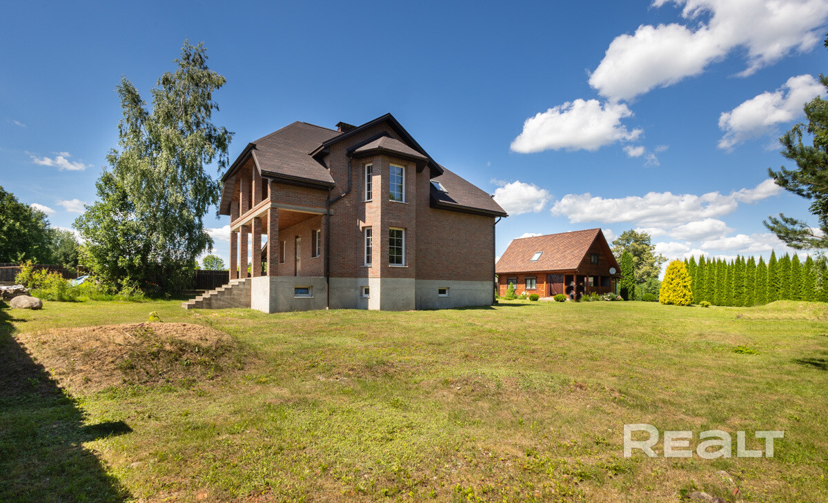 Продаётся дом в живописном месте в д.Крылова в 15 км от Минска. - Więcej