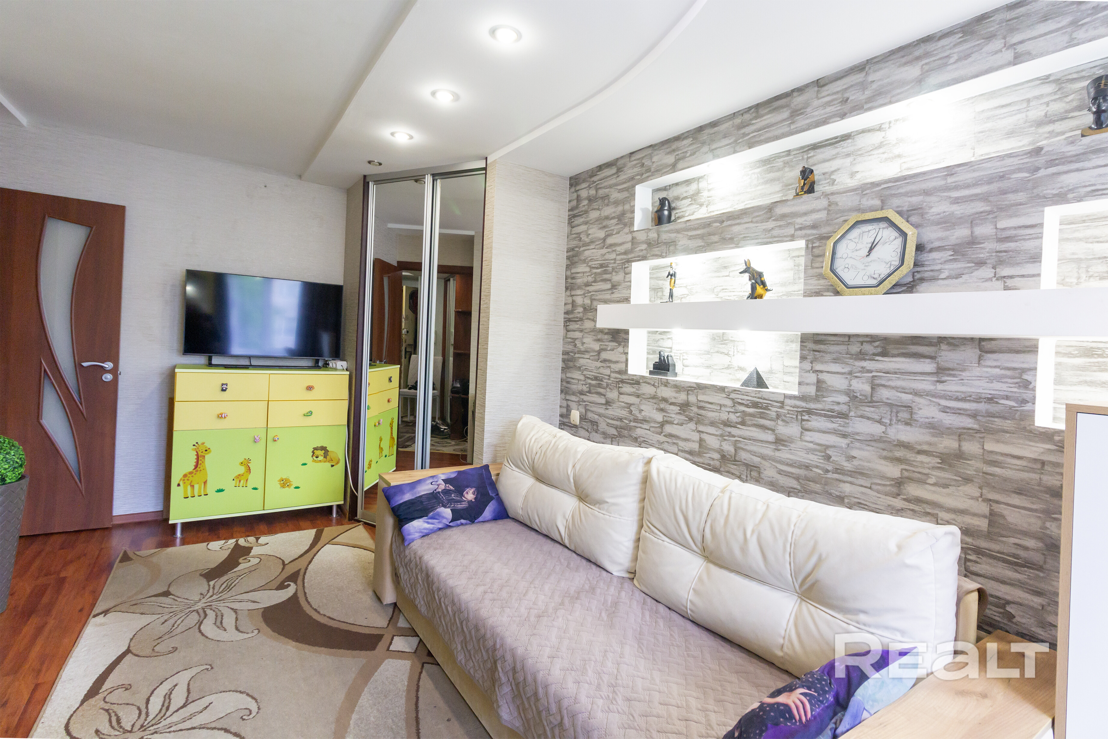 Продажа двухкомнатной квартиры, Чижовка - Aanzicht 5