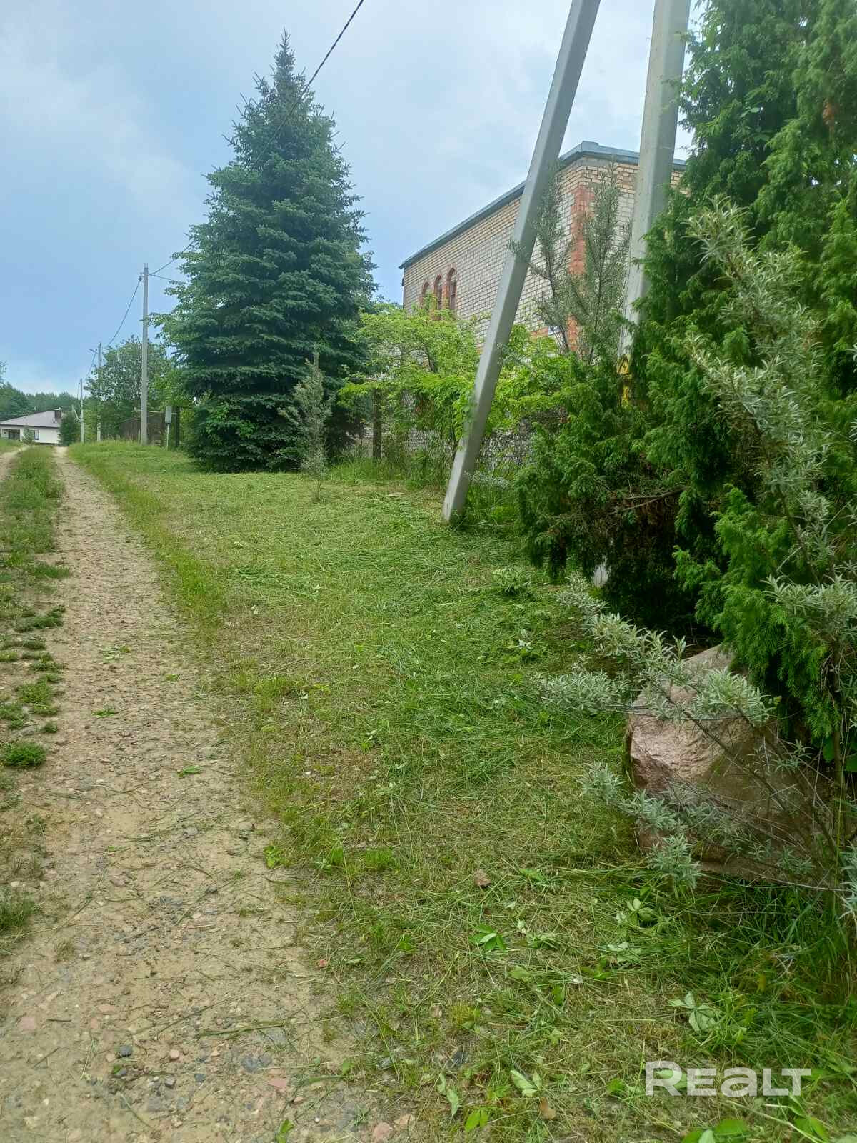Просторный дом в пригороде Минска с приватизированным участком - Widok 3
