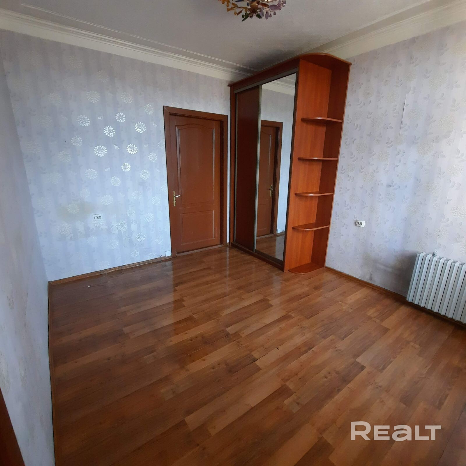 Продажа 2х комнат (в 4х комн квартире) в собственности представляют собой квартиру общей площадью 35.83 кв. м. Звонить по номеру +375293440244 Вячеслав - Widok 4