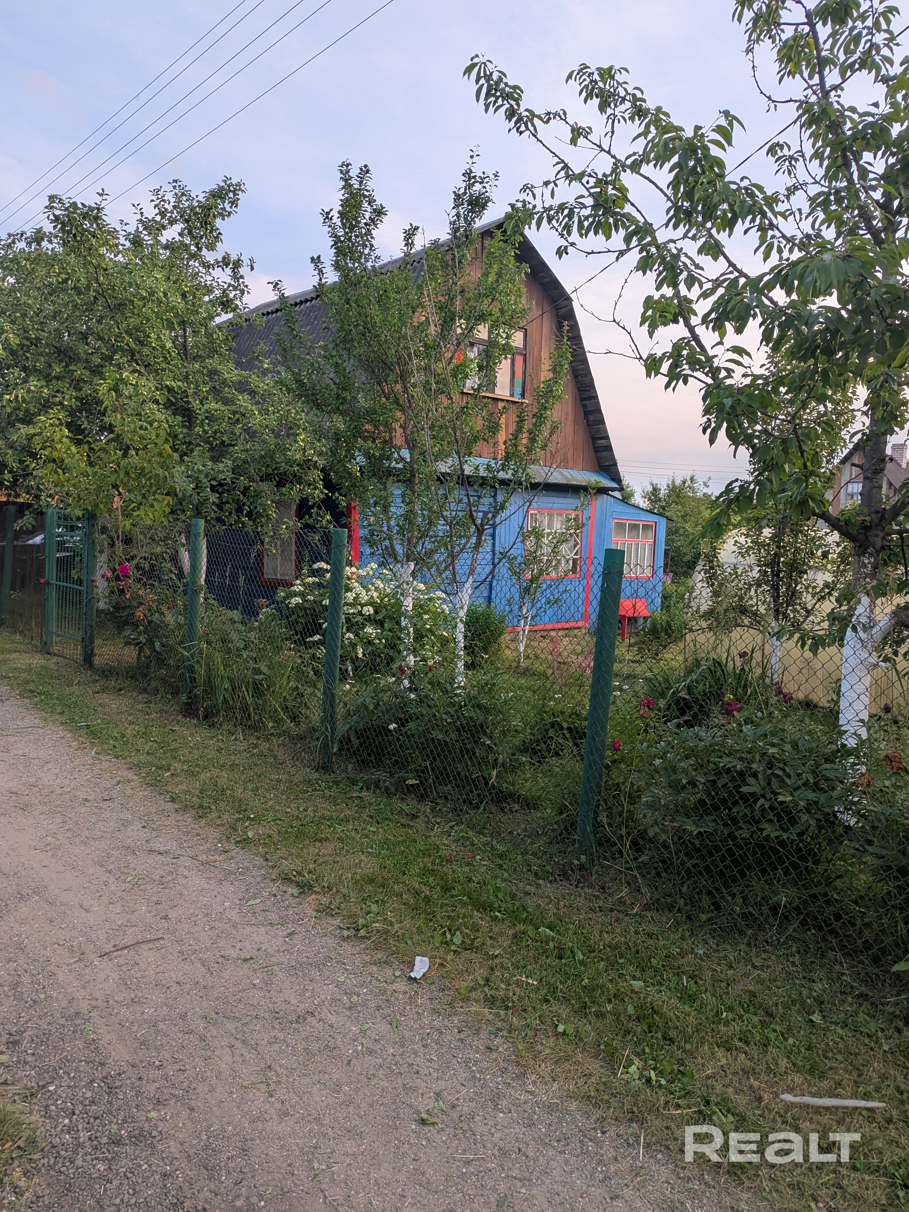 Дача, полностью готова к проживанию. Магазин в 300 м, водоём с детской площадкой в 300 м. Станция жд в 2,4 км. От станции до СТ подвозит маршрутка - Ansicht 3