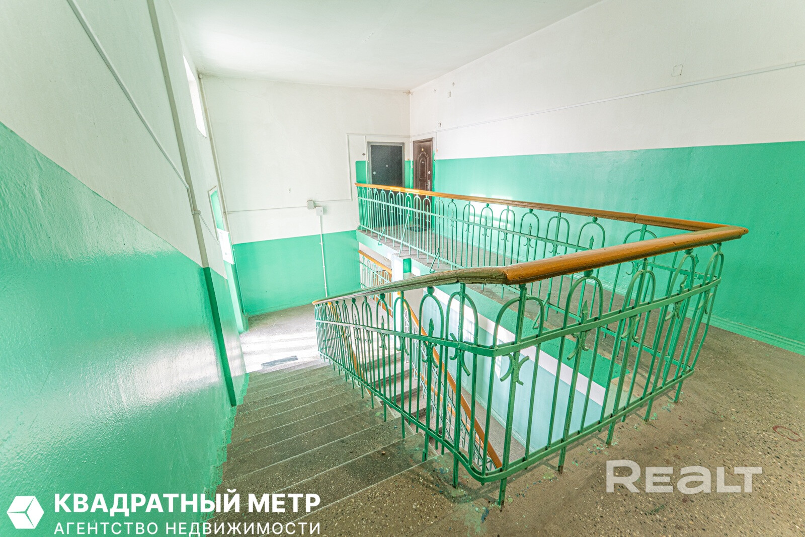 Продается видовая трёхкомнатная квартира на площади Победы — пр-т Независимости, 35 – další