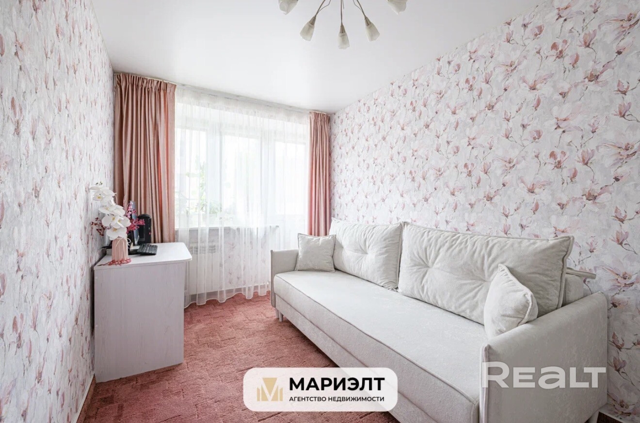 Продаётся 2-комнатная  квартира в тихом центре Минска - Meer