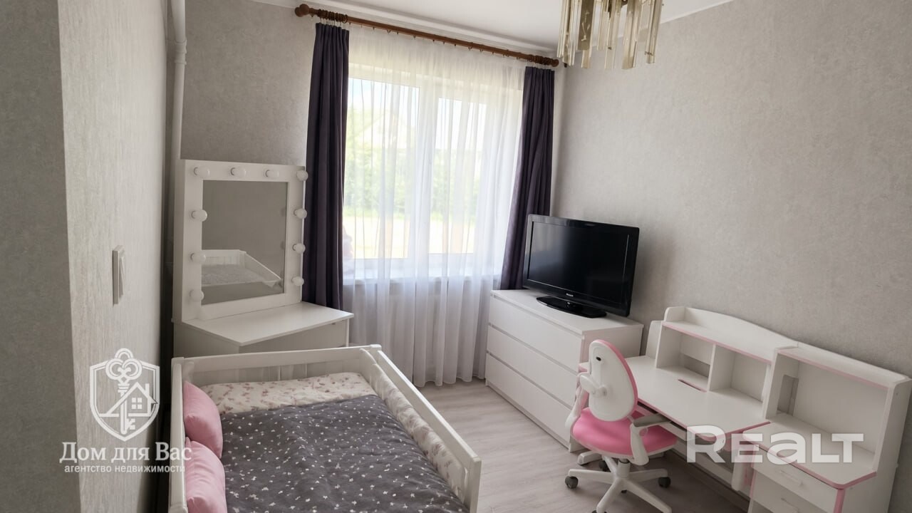 4-комнатный кирпичный дом в Молодечно с участком 7 соток - Altro