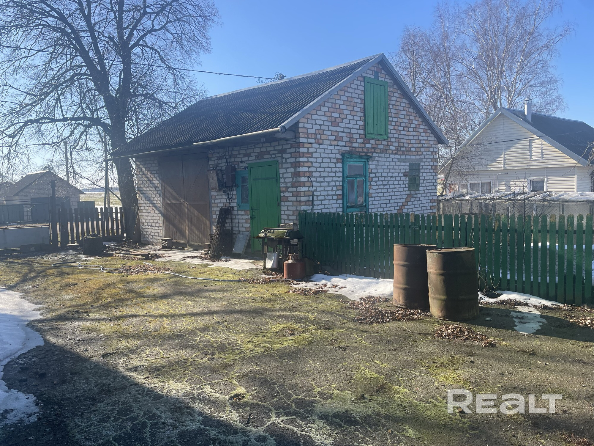 Газ. Вода. Канализация. Новая проводка. 200/380v. Стеклопакеты. Ламинат. Натяжные потолки. - Widok 3