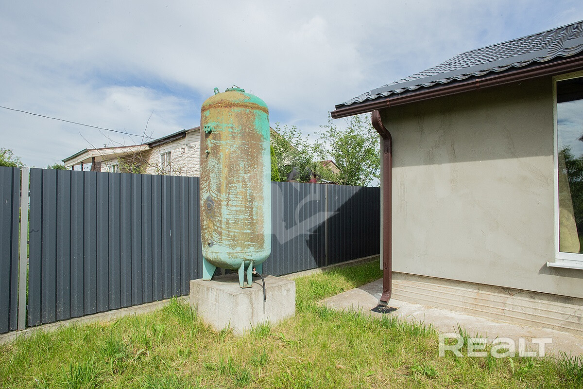 В продаже современная дача в благоустроенном СТ «Ручеек» - Więcej