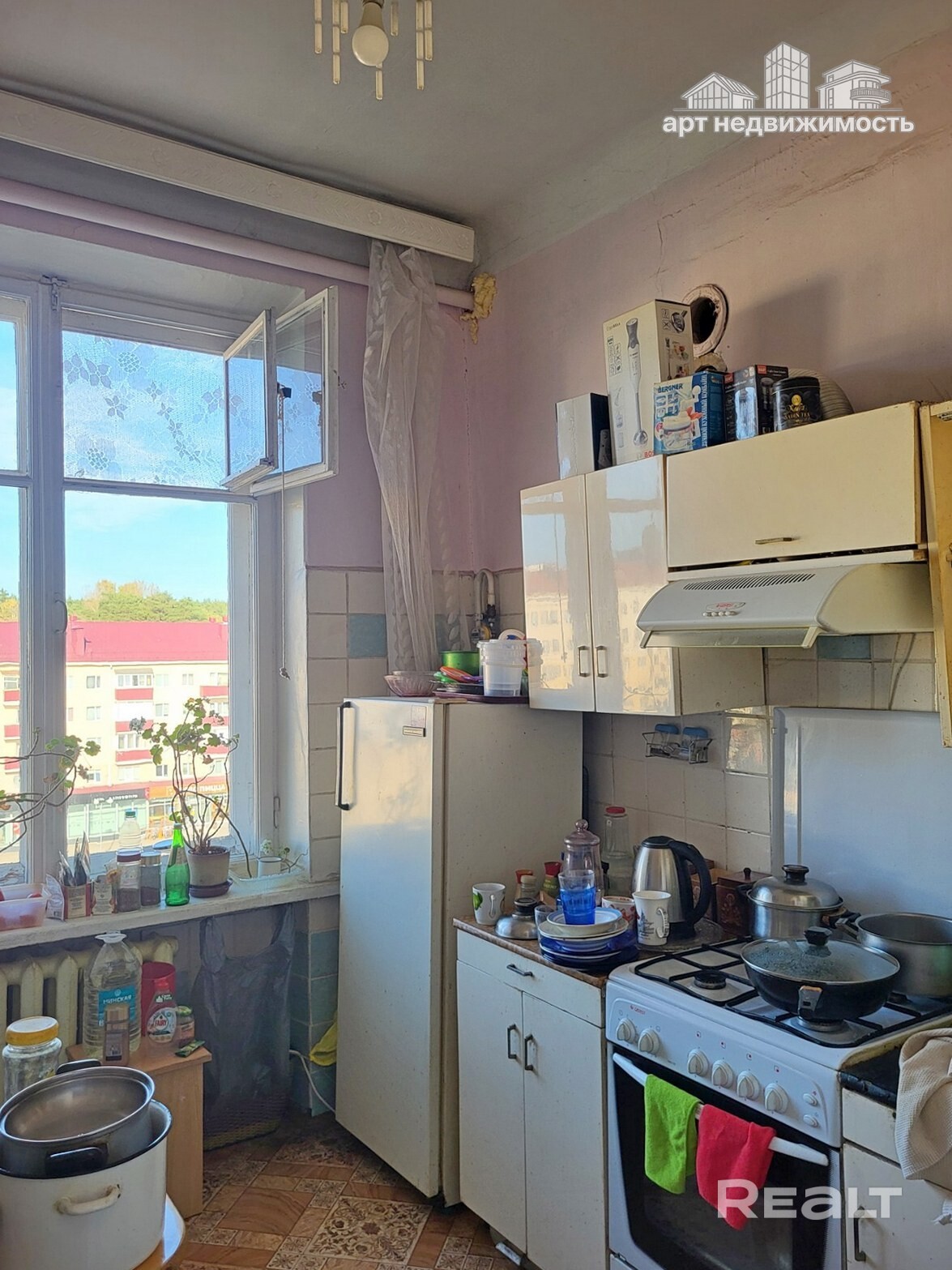 Продается комната (34/100 долей)  с балконом в трехкомнатной квартире возле метро. - изображение №4