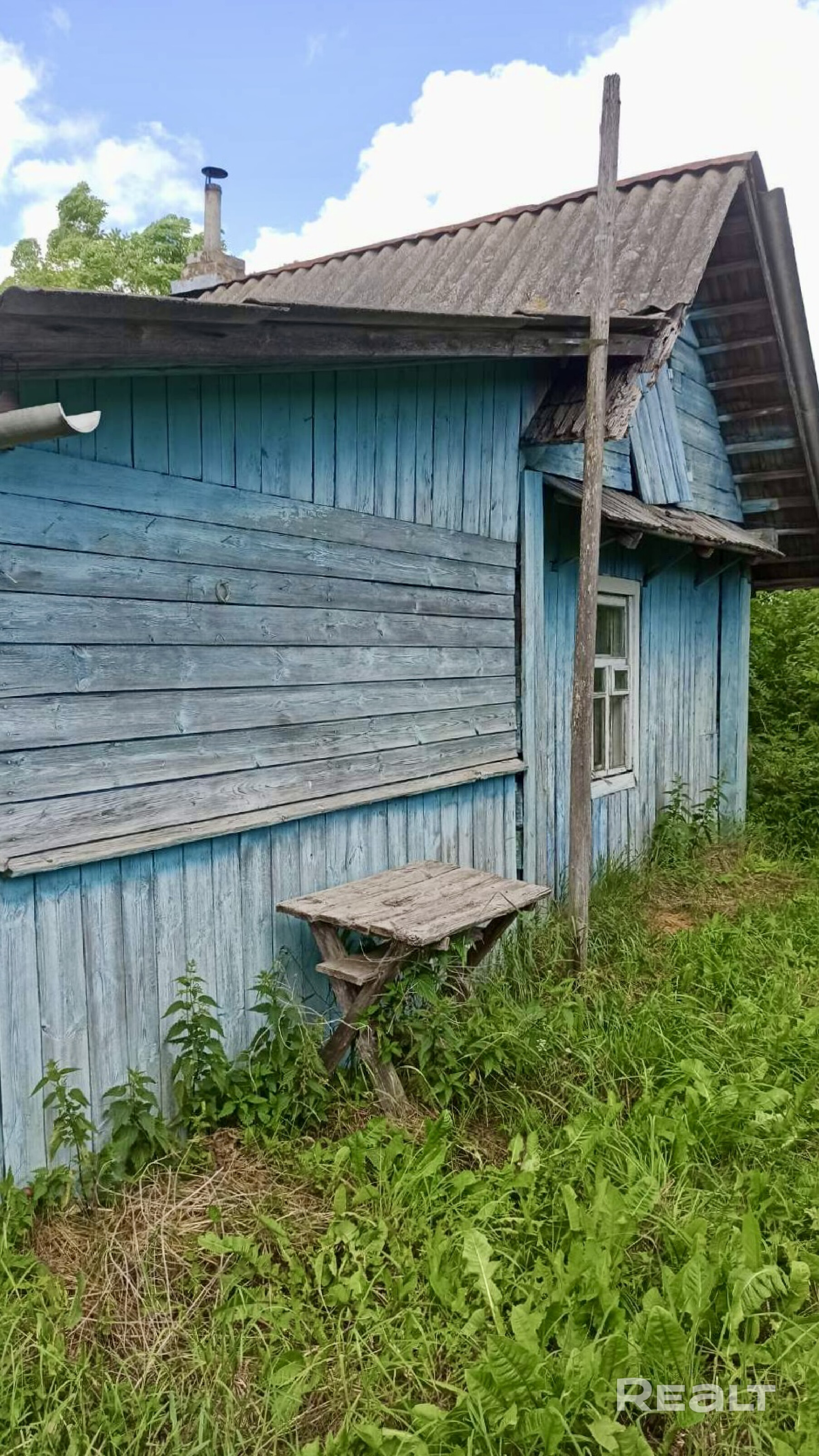 Предмет продажи: одноэтажный жилой дом 1959 года постройки. Минская обл., Вилейский р-н, Ильянский с/с, д. Коренево, ул. Луговая, 7. Электронные торги 06.08.2026 на ЭЛЕКТРОННОЙ ТОРГОВОЙ ПЛОЩАДКЕ FBKLOT. - Widok 4