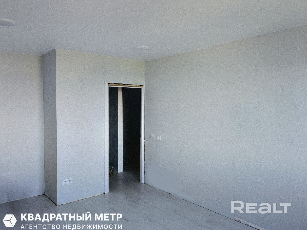Отличная однокомнатная квартира в Московском районе по ул. Есенина 87 - Widok 4