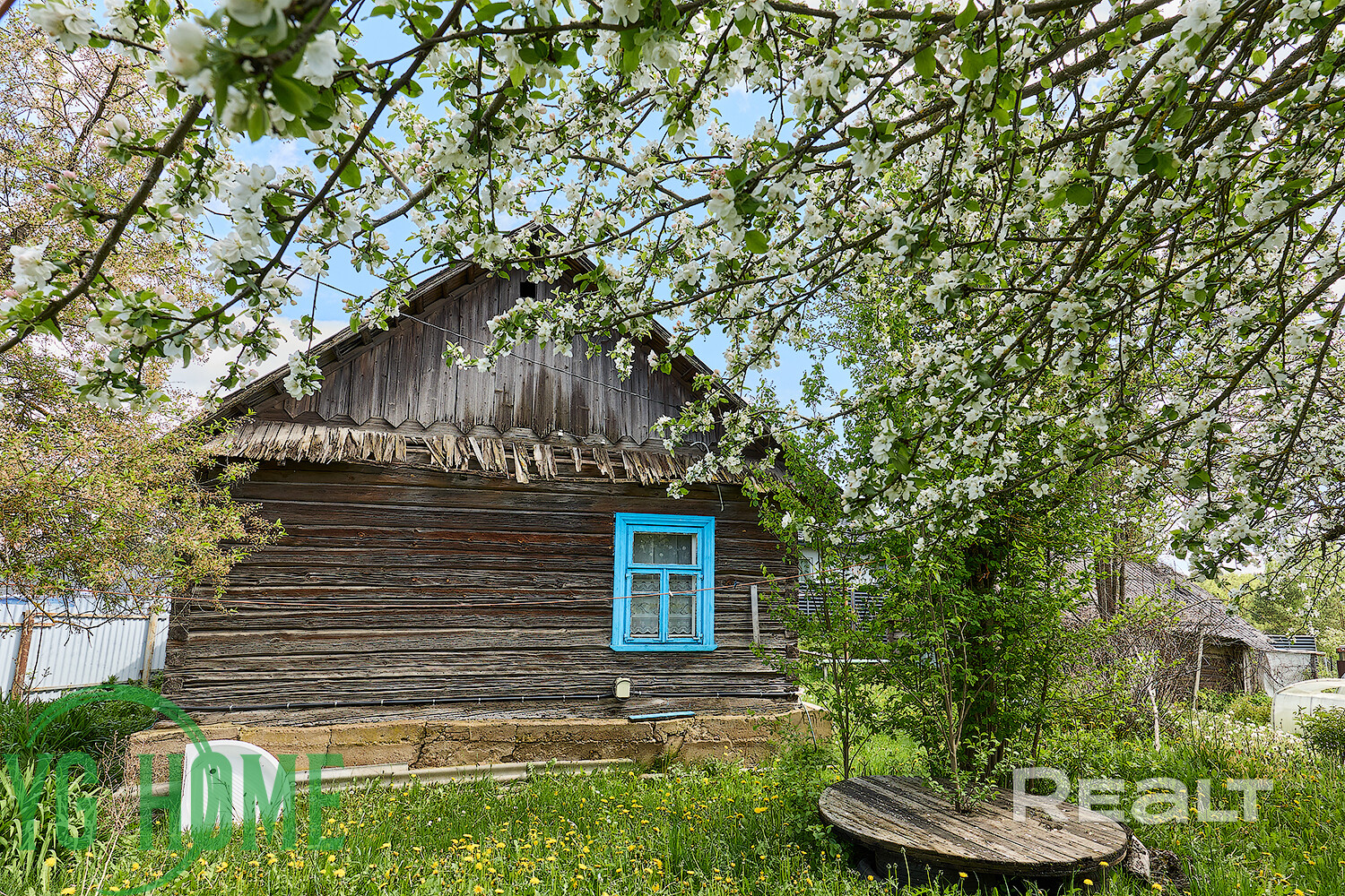 Деревенский домик на большом участке в центре Раубич! - Widok 4