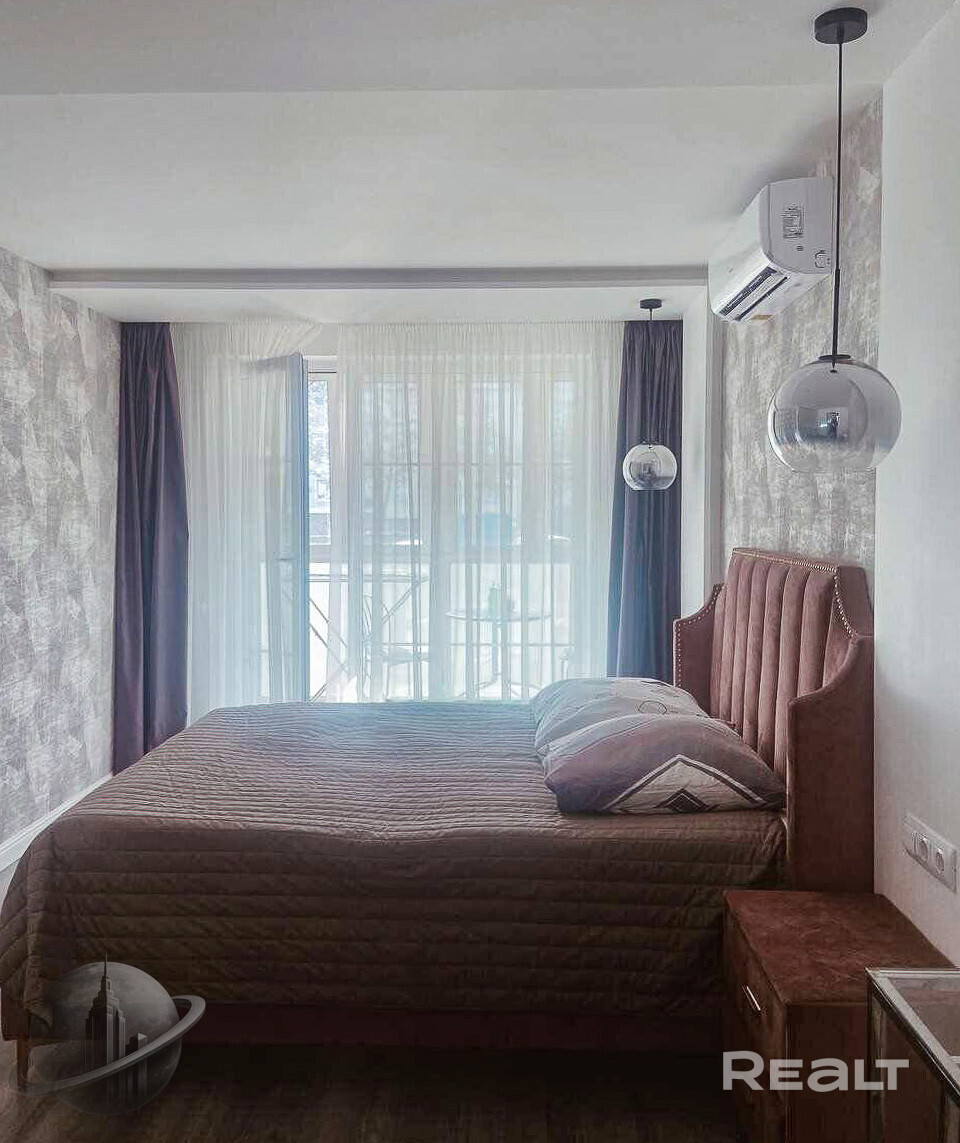 4-комнатная квартира, Космонавтов 22 - Widok 4