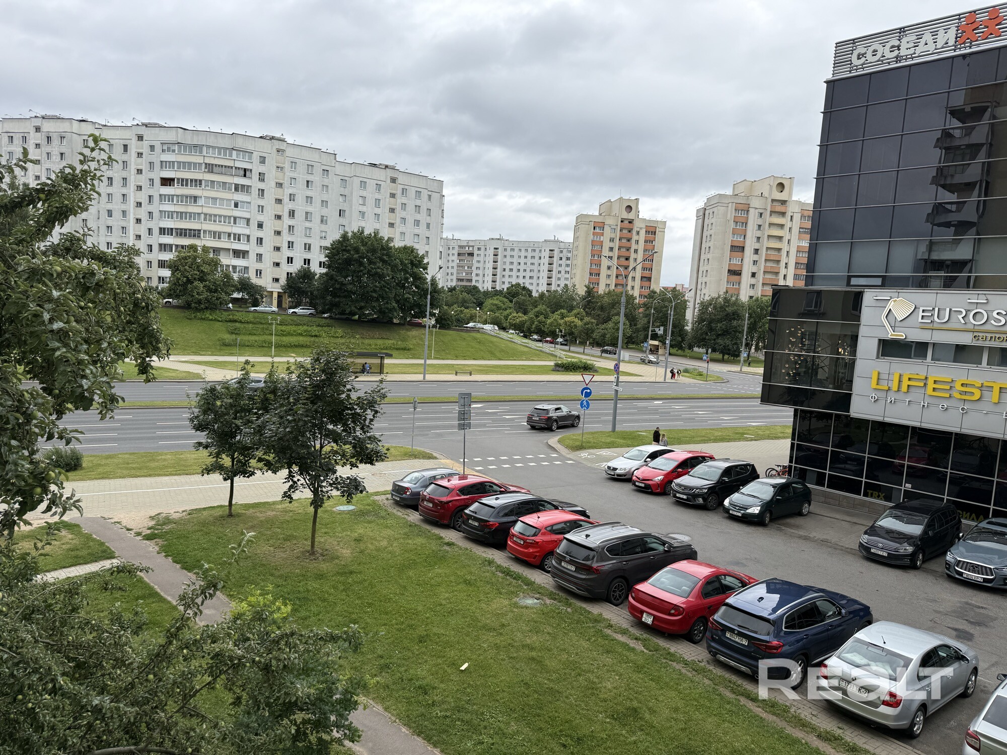Отличная, теплая квартира в центре города. Интересует долгосрочная аренда (свыше 1 года). Только граждане РБ и без животных - обязательные условия. - Widok 6